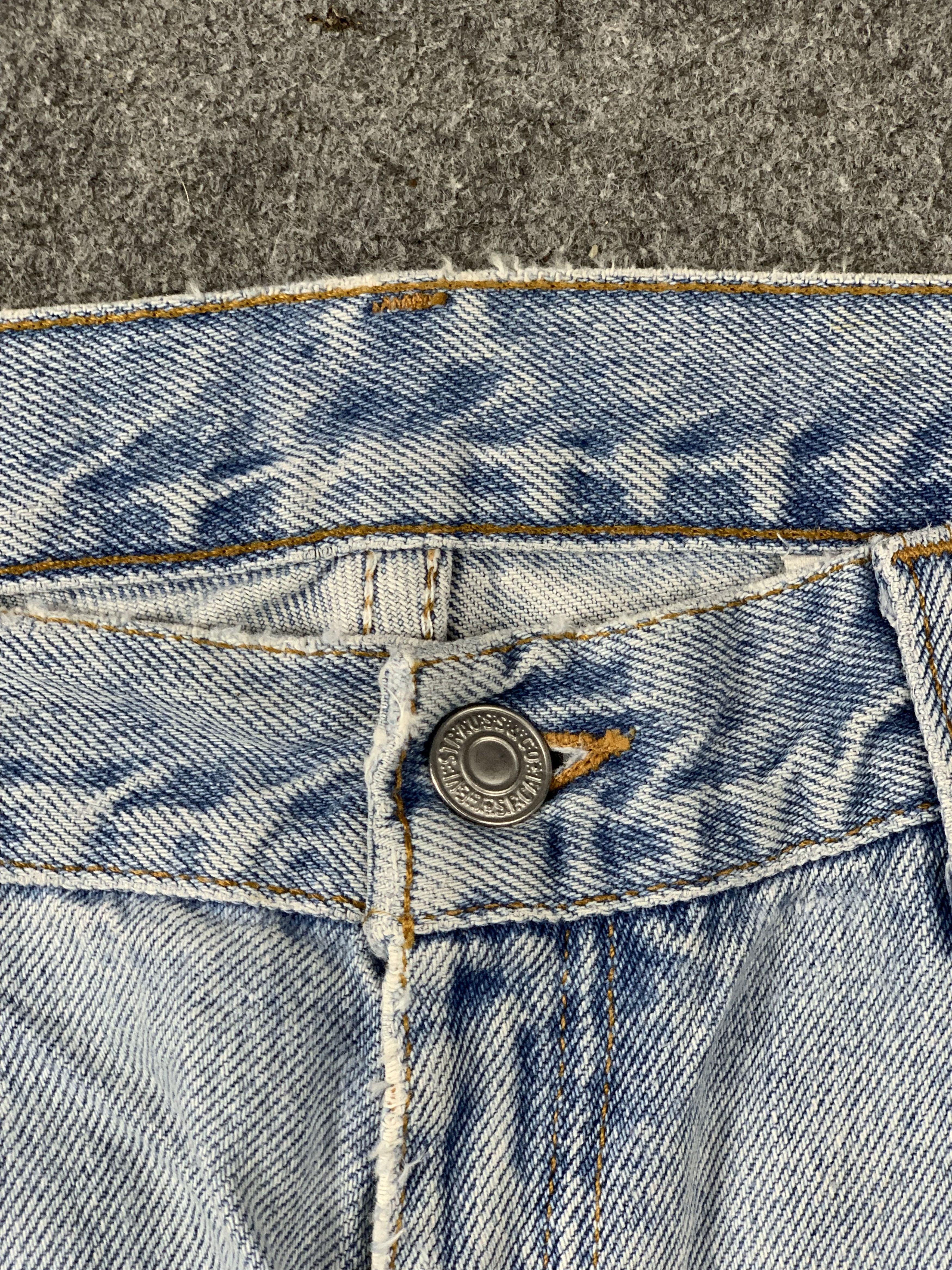 Levi's Vintage 90s Levis 512 Light Wash Jeans DP2098 Size US 31 - 7 Thumbnail