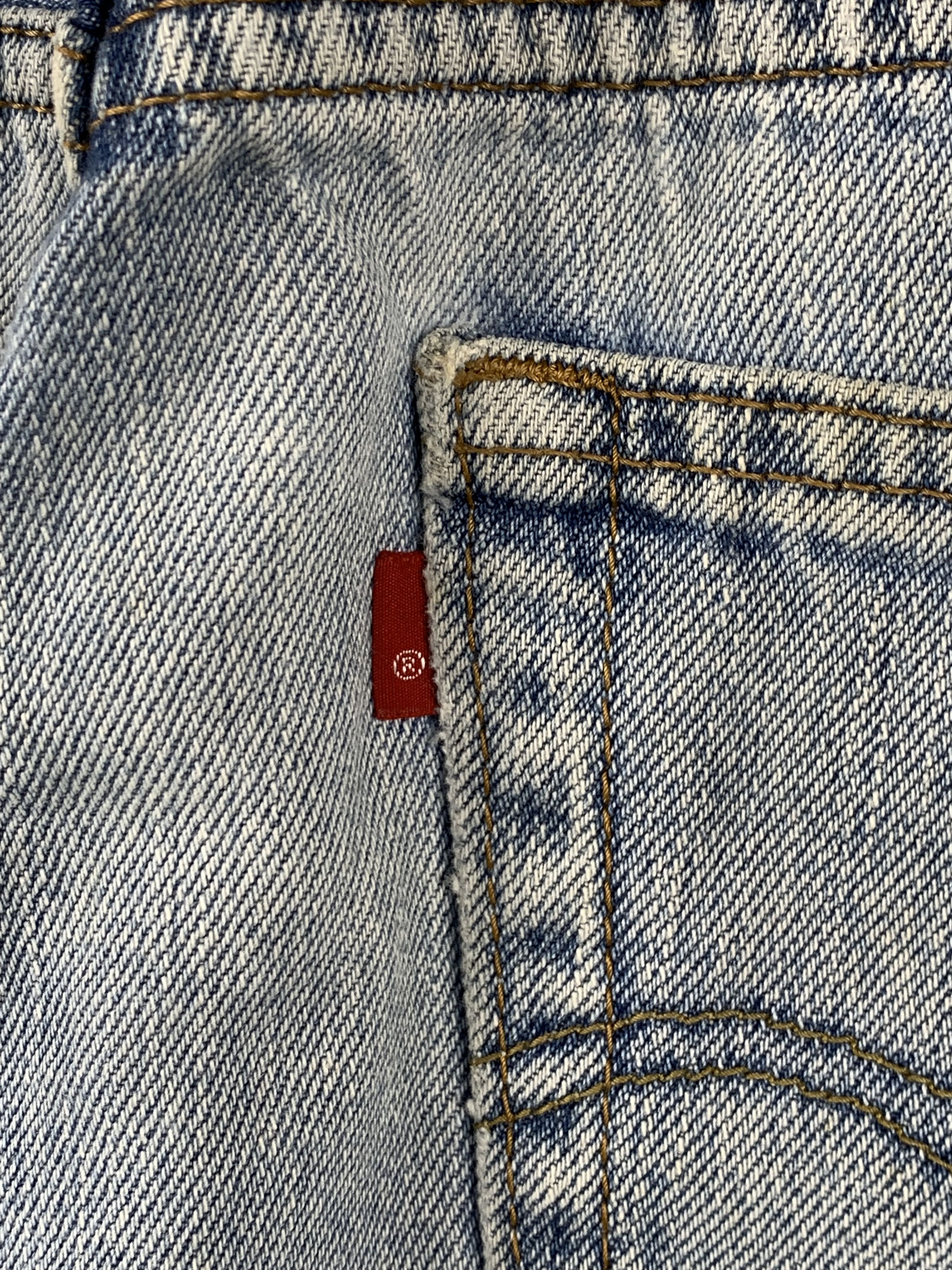 Levi's Vintage Levis 505 Light Wash Jeans DP2119 Size US 31 - 4 Thumbnail