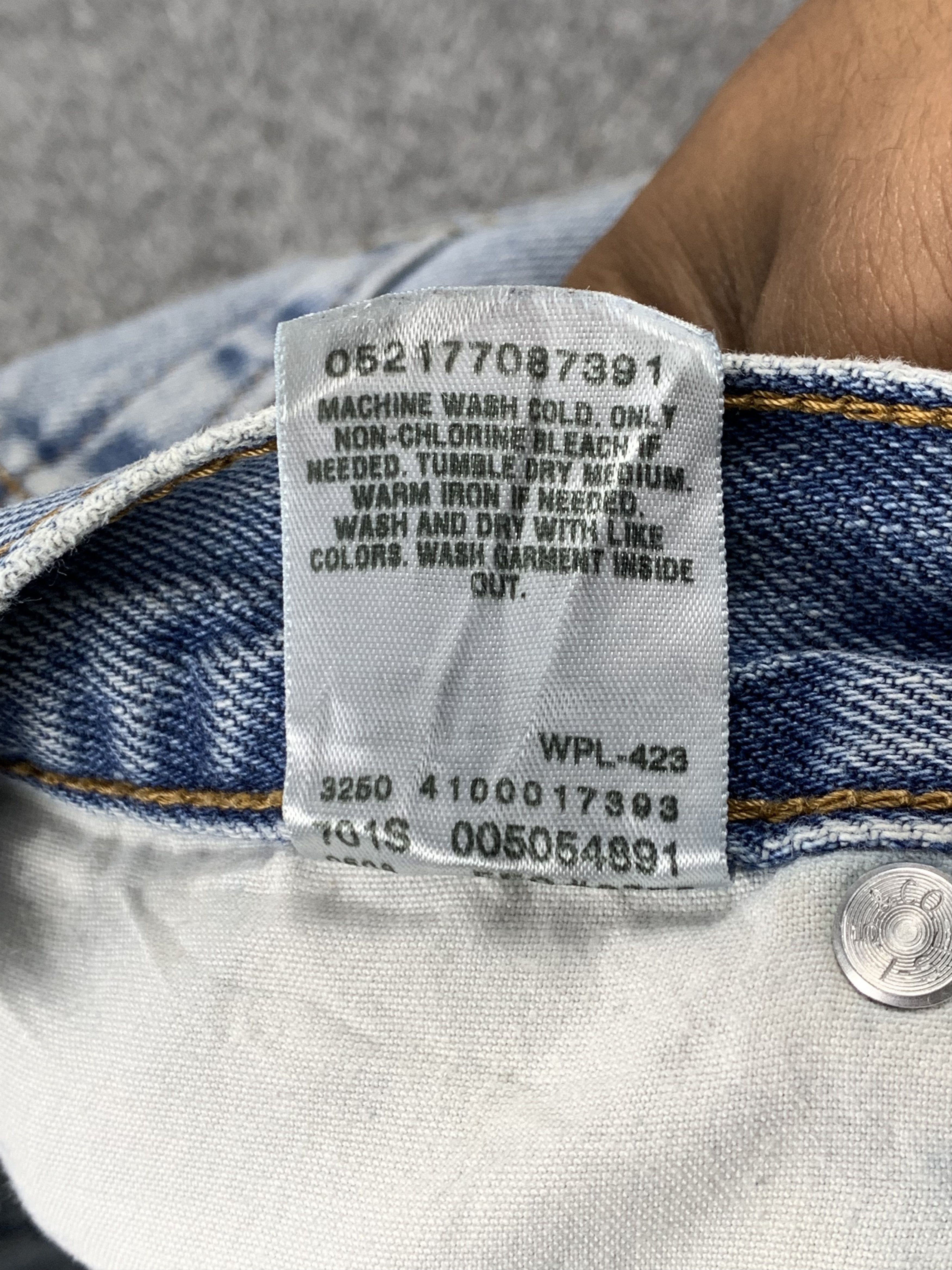 Levi's Vintage Levis 505 Light Wash Jeans DP2119 Size US 31 - 6 Thumbnail