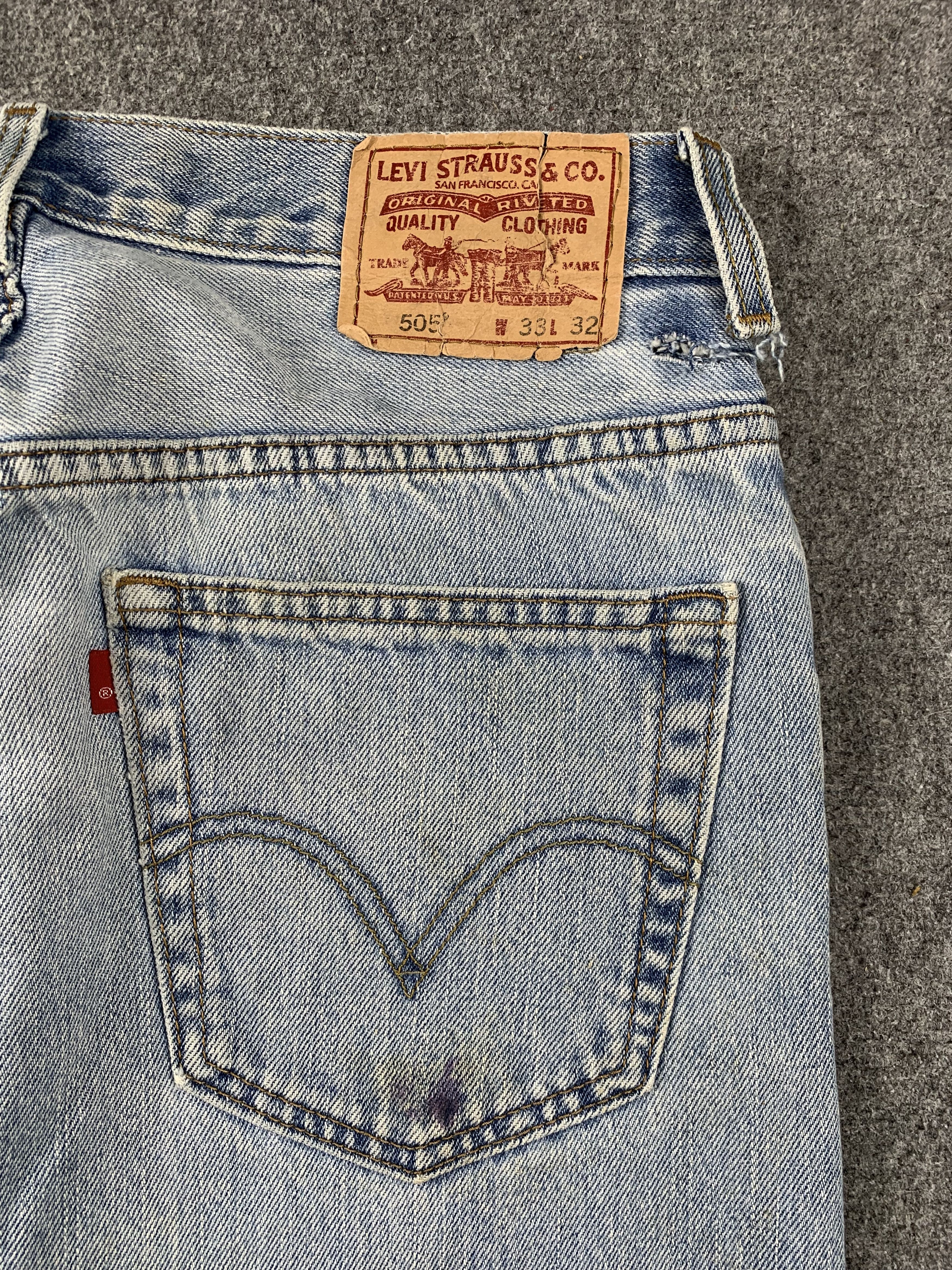 Levi's Vintage Levis 505 Light Wash Jeans DP2119 Size US 31 - 15 Thumbnail