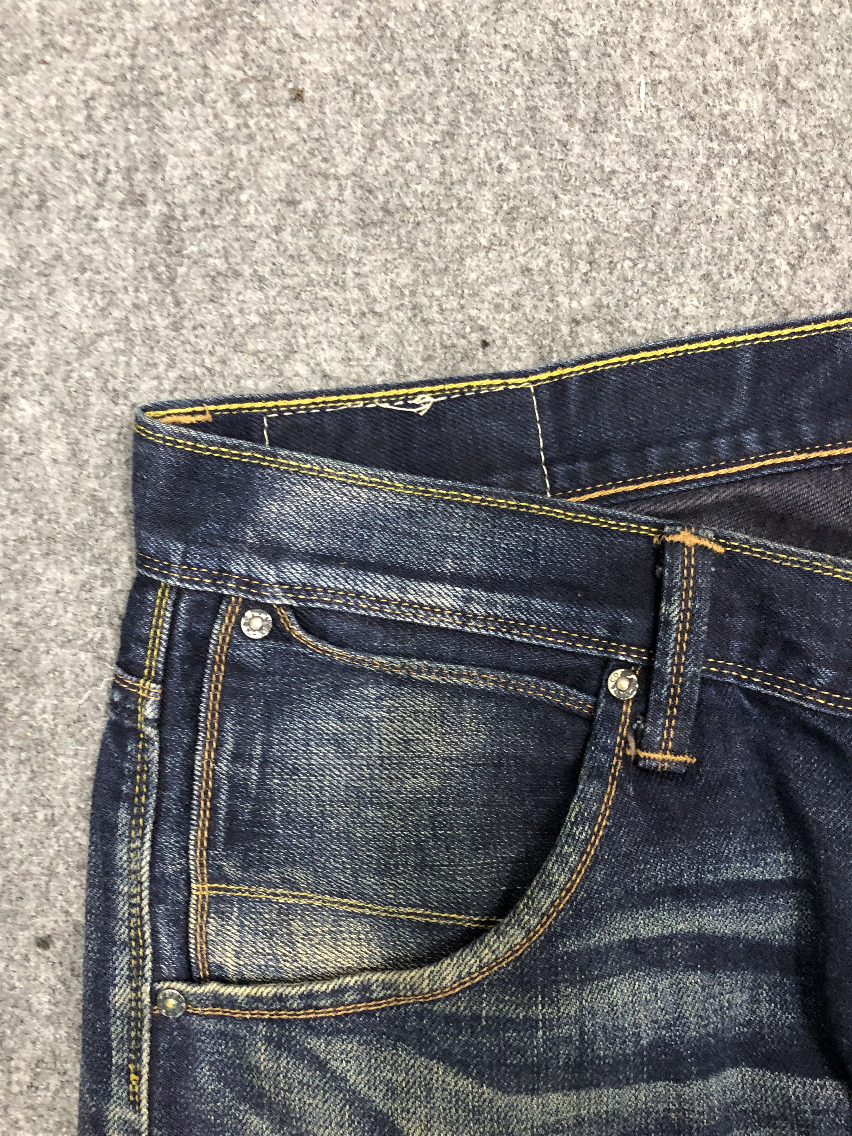 Levi's Vintage Levis 513 Jeans DP1089 Size US 32 / EU 48 - 9 Thumbnail