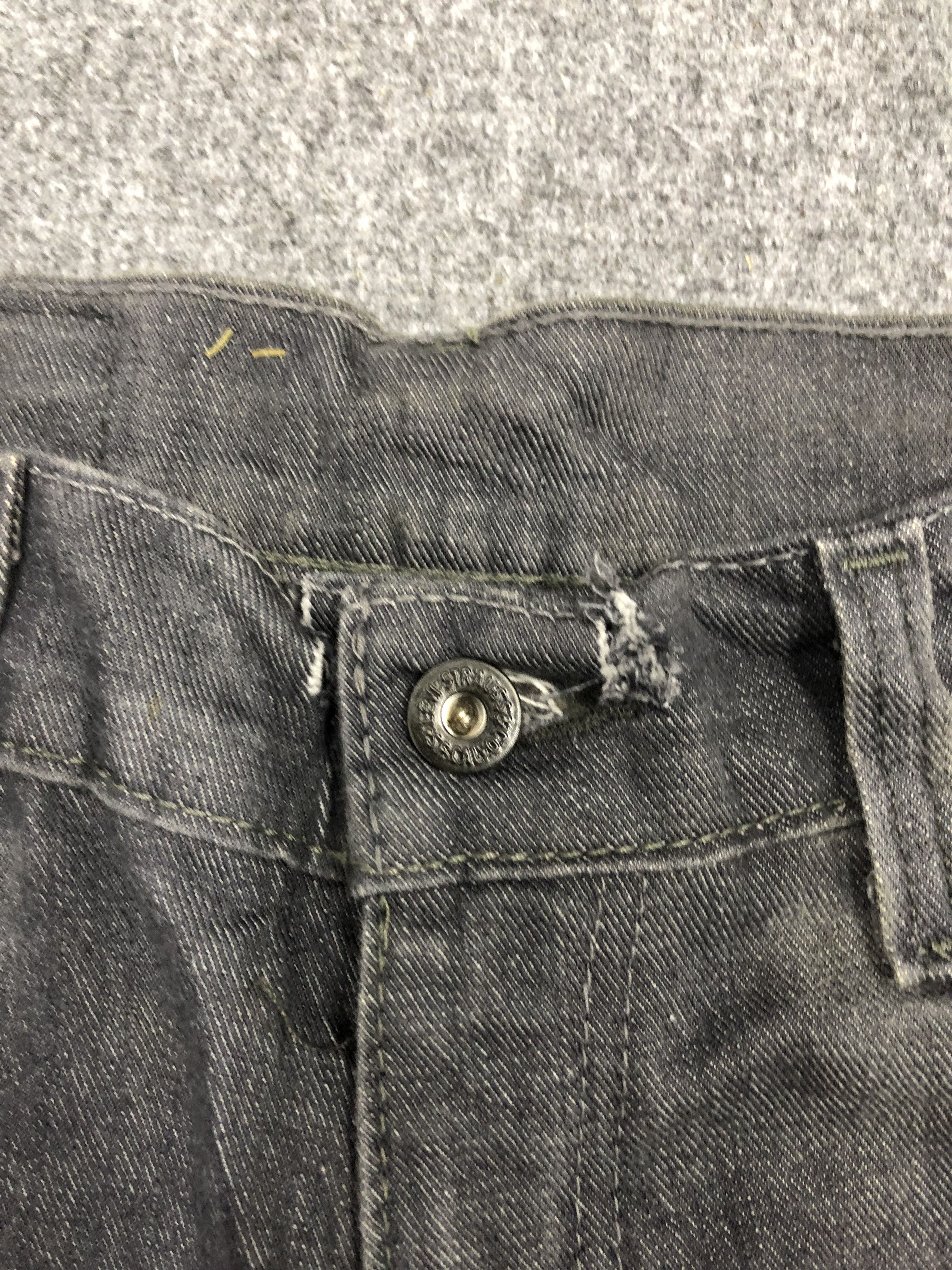 Levi's Vintage Levis 510 Jeans DP1088 Size US 27 - 9 Thumbnail