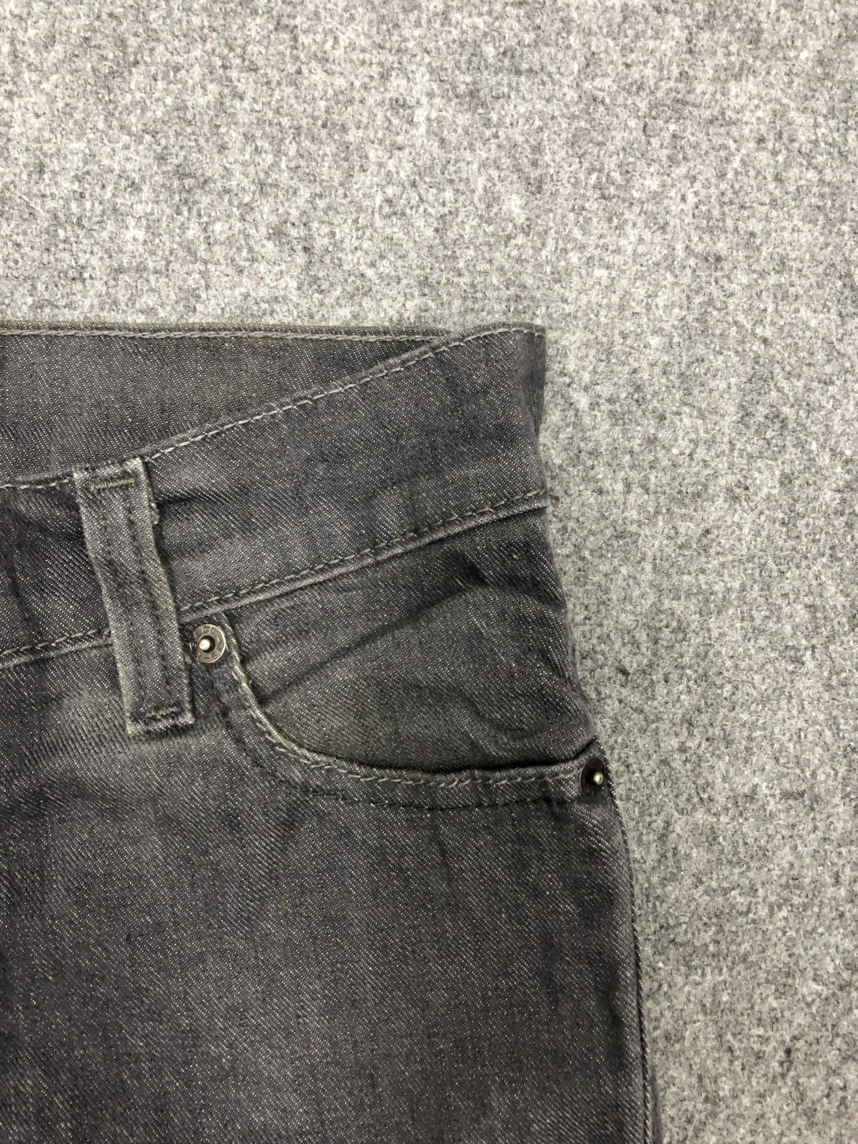 Levi's Vintage Levis 510 Jeans DP1088 Size US 27 - 7 Thumbnail