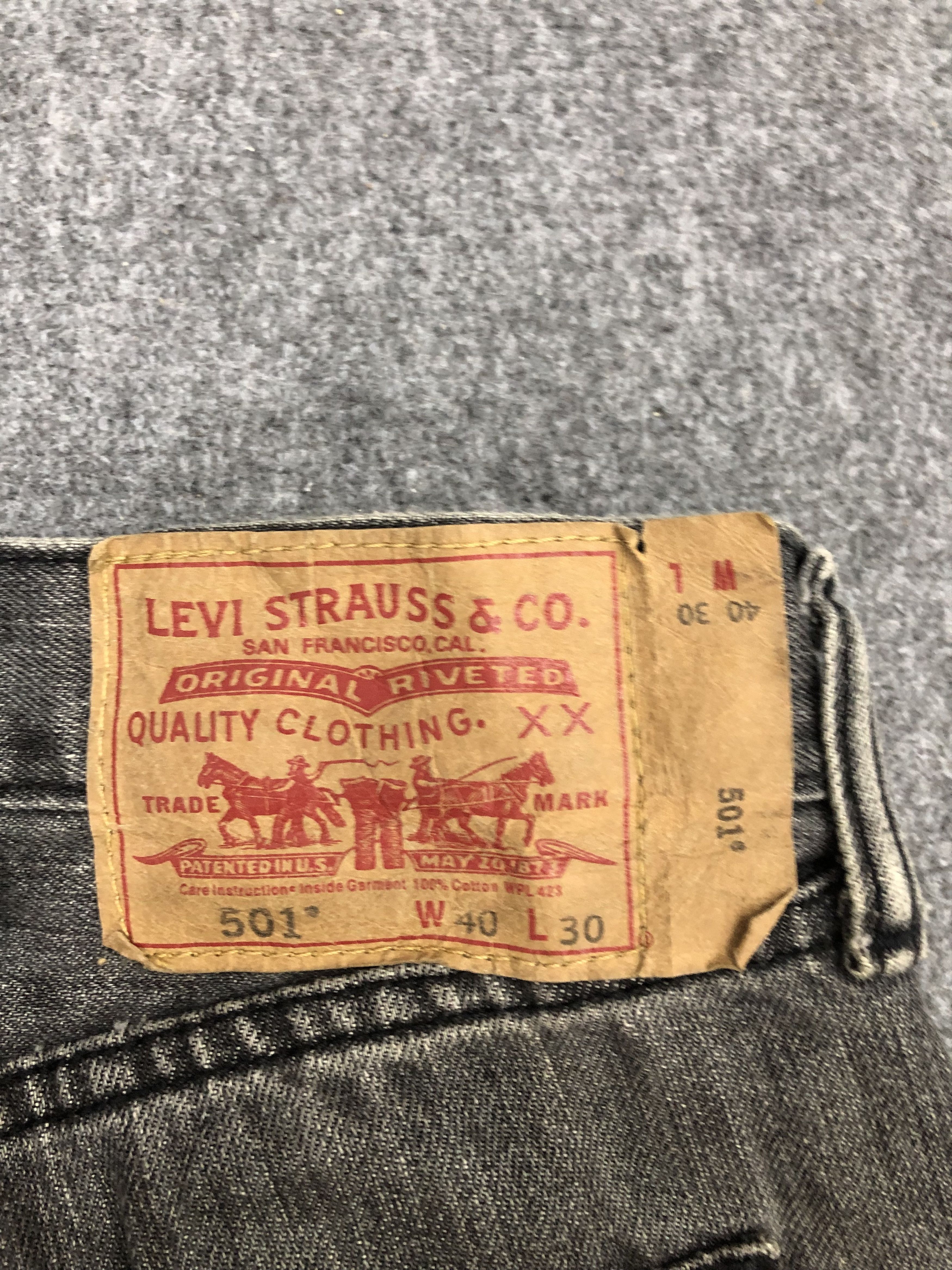 Levi's Vintage Levis 501 Faded Black Jeans DP1087 Size US 40 / EU 56 - 5 Thumbnail