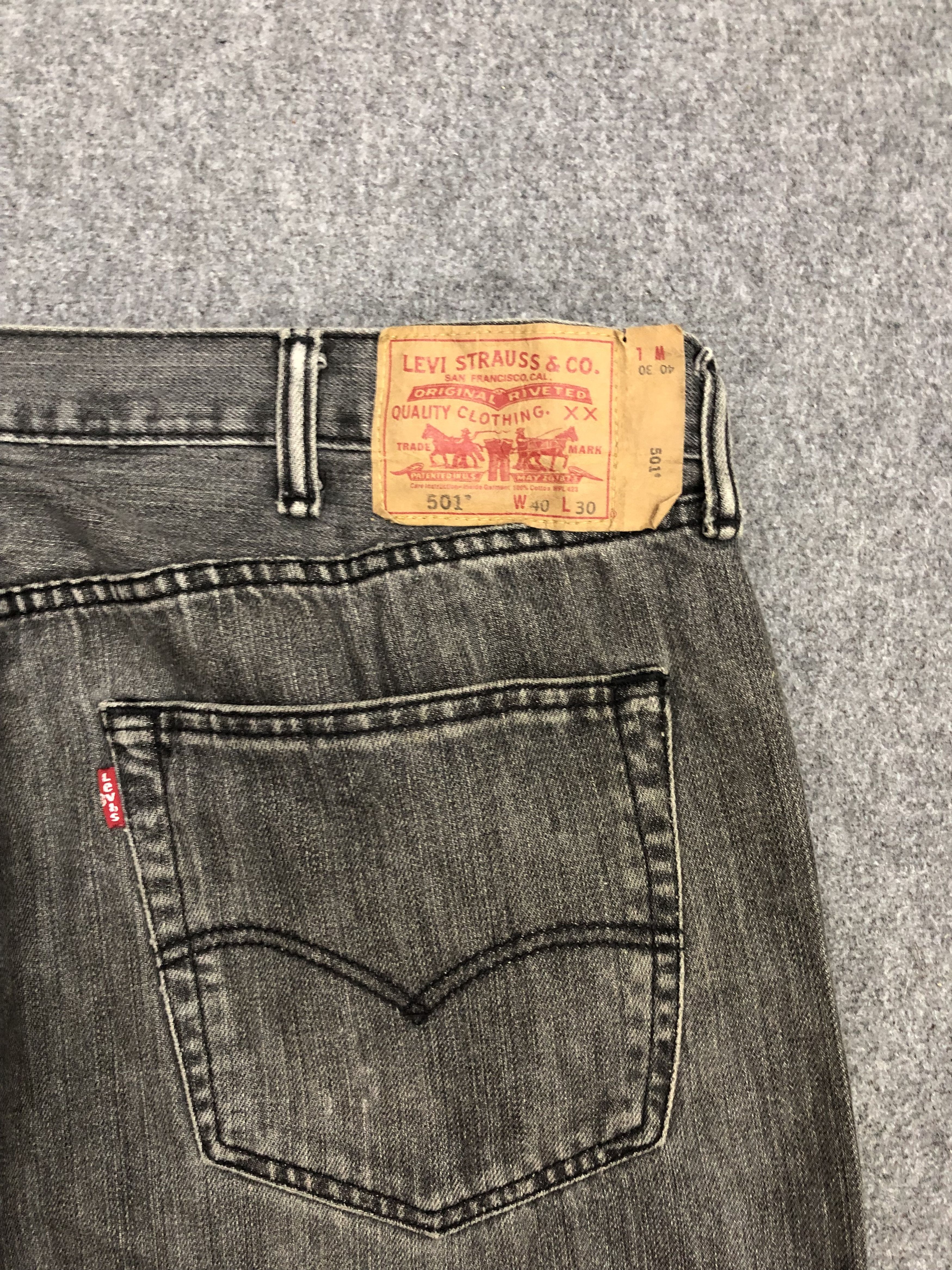 Levi's Vintage Levis 501 Faded Black Jeans DP1087 Size US 40 / EU 56 - 11 Thumbnail