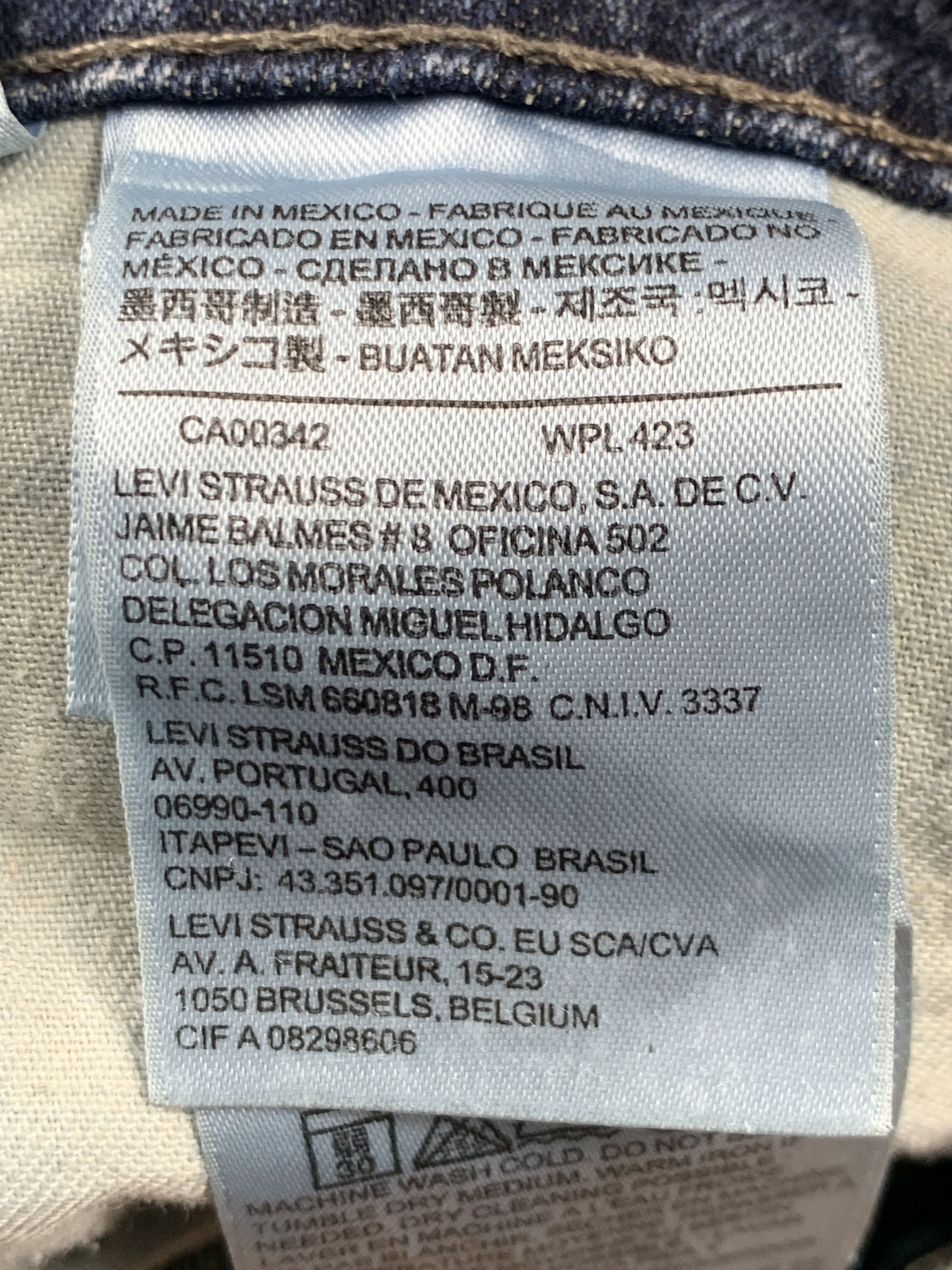 Levi's Vintage Levis 511 Faded Blue Jeans DP2122 Size US 32 / EU 48 - 9 Thumbnail