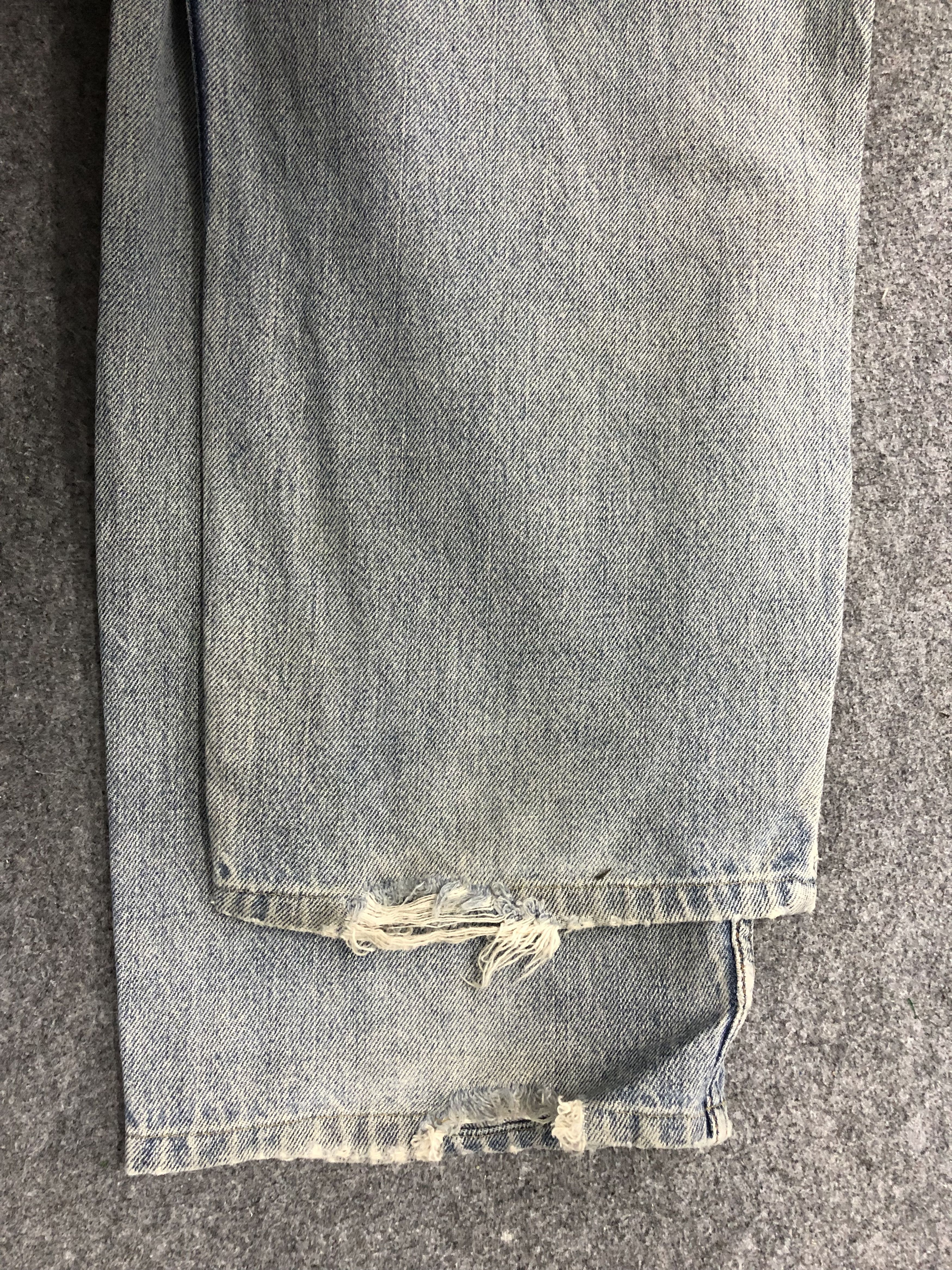 Levi's Vintage Levis 550 Jeans DP1106 Size US 39 - 11 Thumbnail