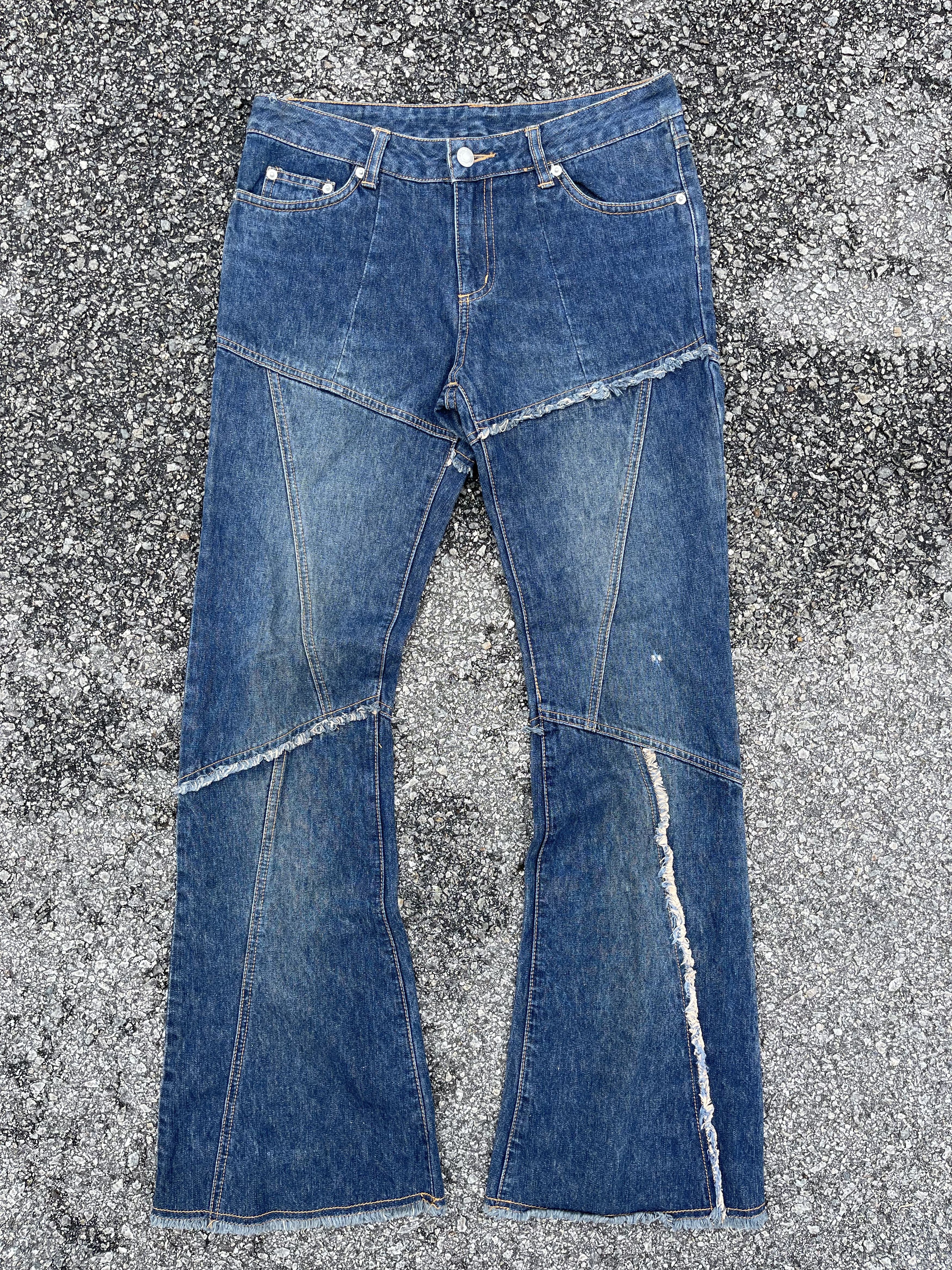 If Six Was Nine × Le Grande Bleu (L.G.B.) Vintage Flared Asymmetric Jeans Hysteric Glamour Lil Uzi Size US 30 / EU 46 - 2 Thumbnail