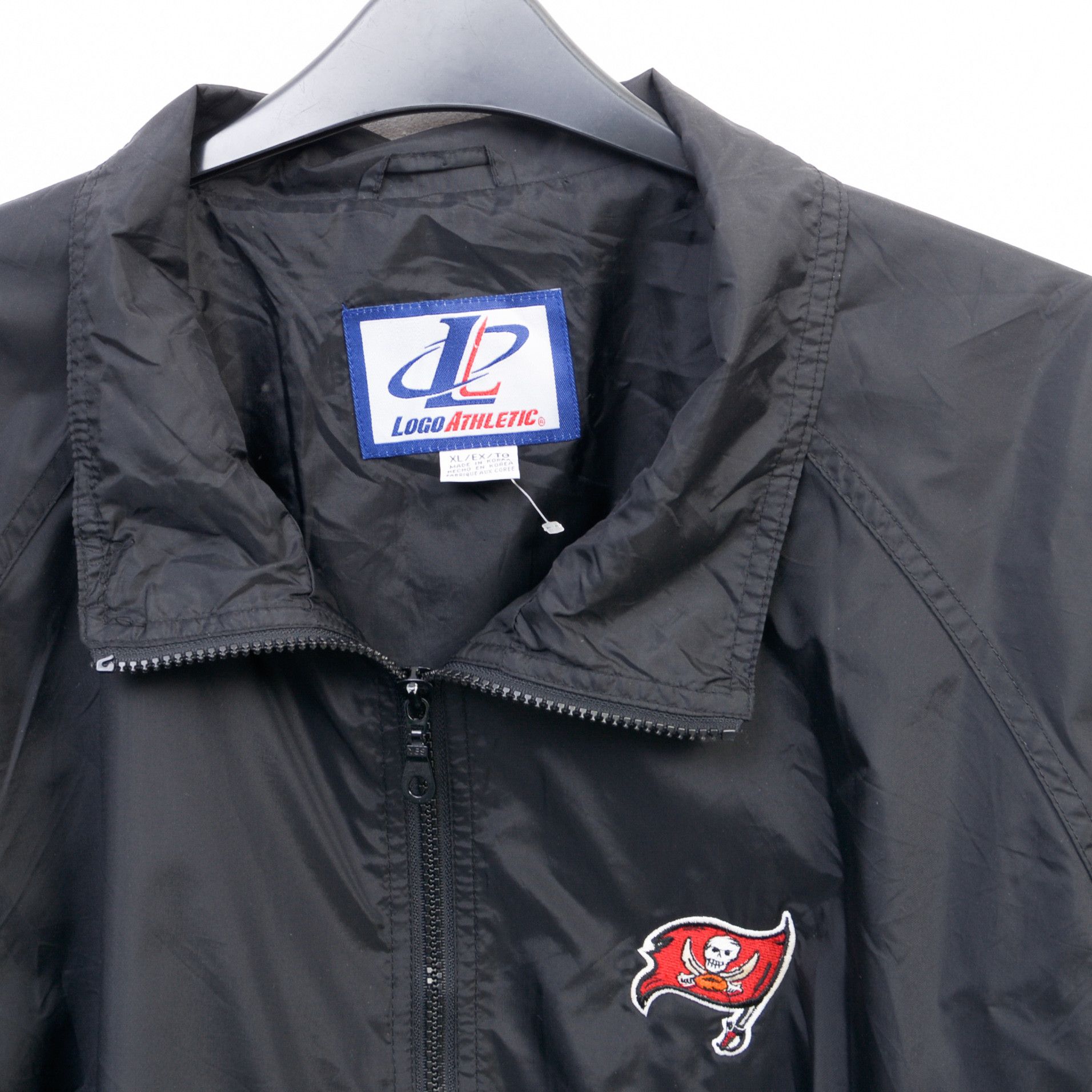 Logo Athletic Tampa Bay Buccaneers Mens XL Jacket Coat Windbreaker Sport Size US XL / EU 56 / 4 - 2 Thumbnail