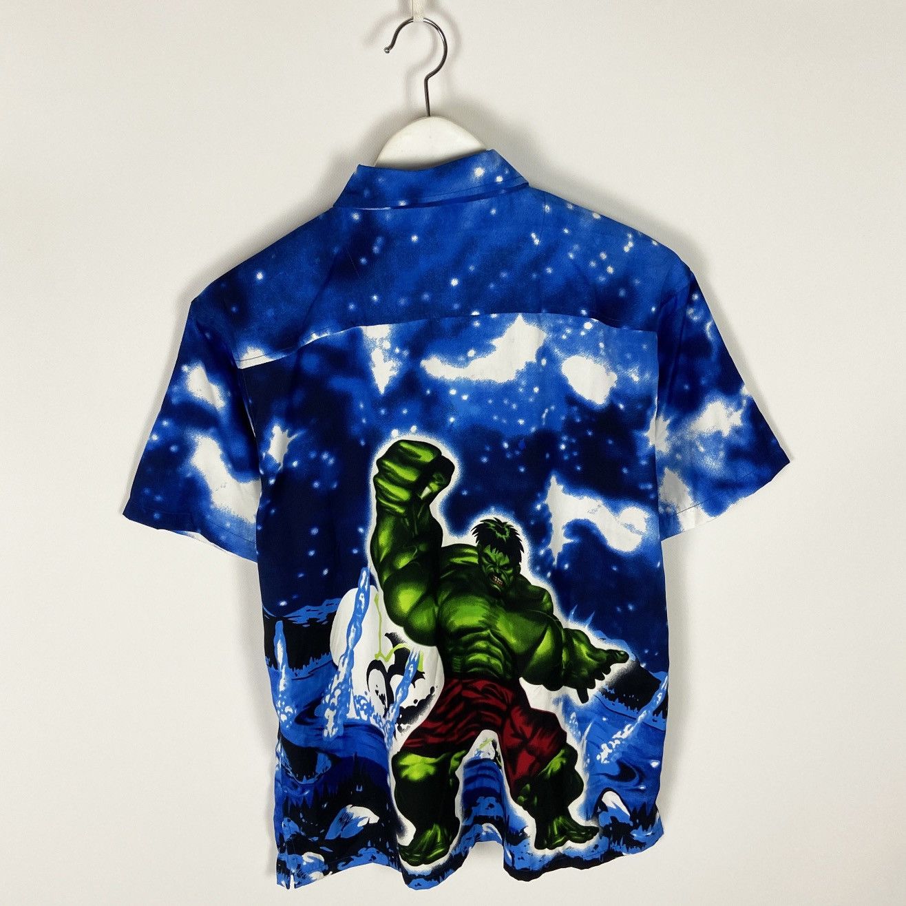 Marvel Comics Vintage 90s Hulk Marvel Comics button hawaiian shirt rare Size US M / EU 48-50 / 2 - 4 Thumbnail
