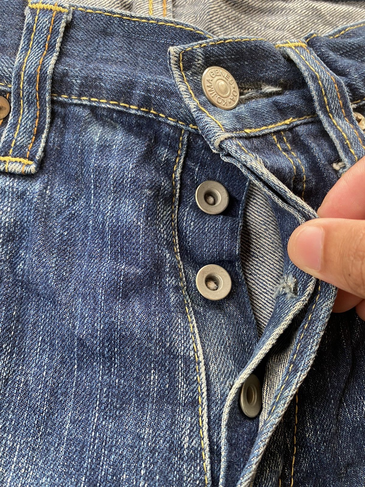KOJIMA GENES KOJIMA GENES SELVEDGE JAPAN DISTRESSED CUT LEG DENIM JEANS Size US 30 / EU 46 - 11 Thumbnail
