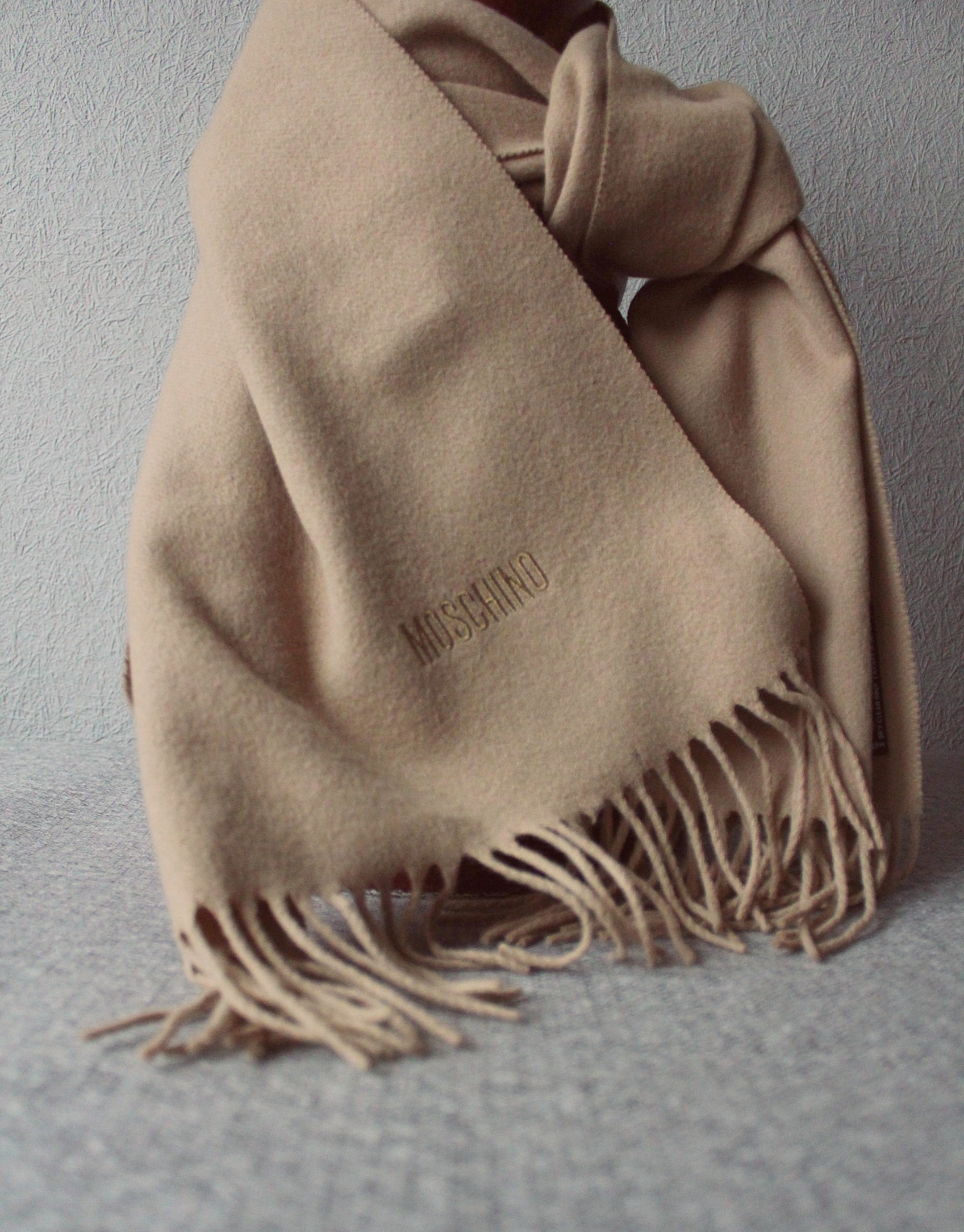 Moschino Vintage Camel Brown Long Scarf Extrafine Merino Wool Size ONE SIZE - 1 Thumbnail