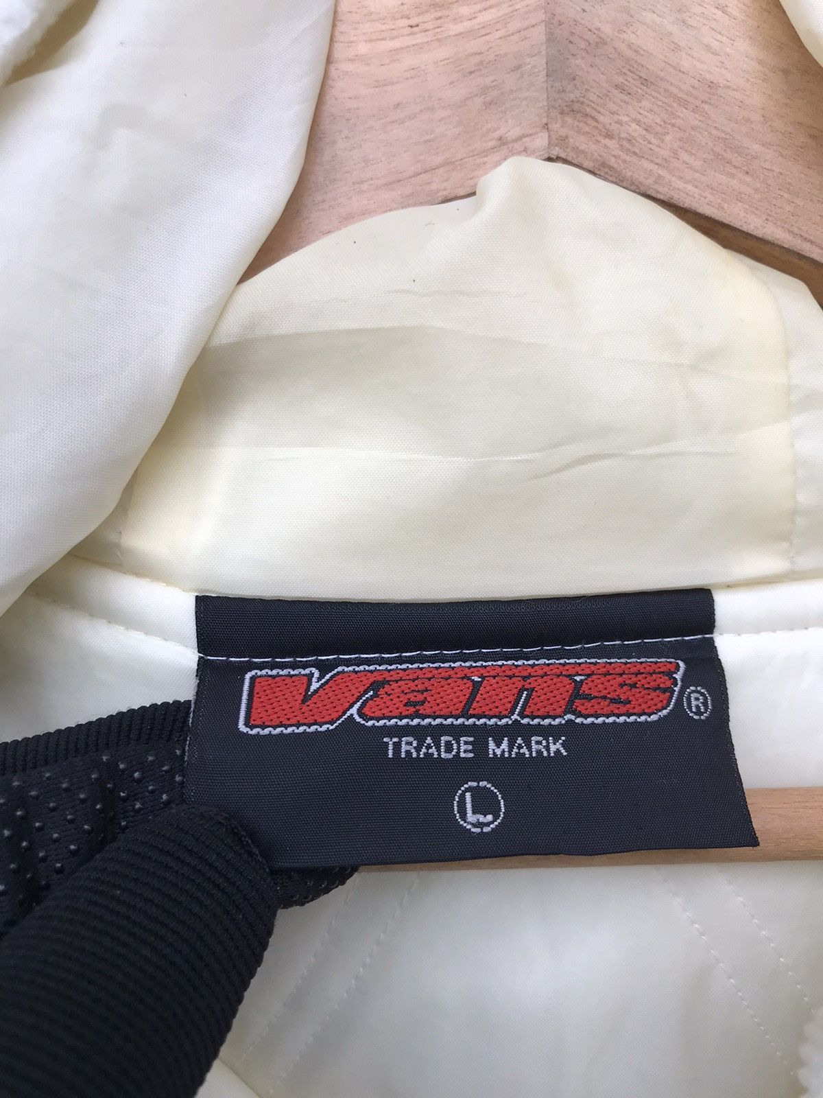 Vans × Vintage Vintage 90s Vans Fleece Small Logo Hoodie Size US L / EU 52-54 / 3 - 4 Thumbnail