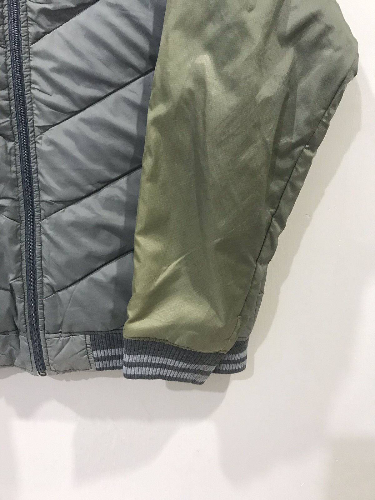 Vans × Vintage Vans Skateboard Streetwear Light Puffer Jacket Size US L / EU 52-54 / 3 - 5 Thumbnail