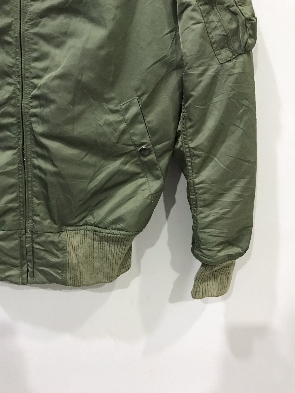 Alpha Industries ALPHA INDUSTRIES Bomber Flight Jacket Size US S / EU 44-46 / 1 - 5 Thumbnail