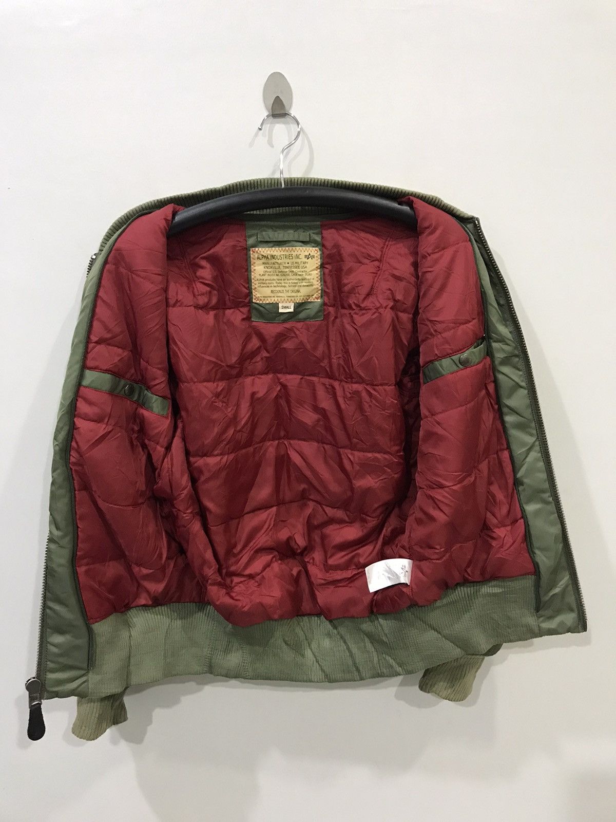 Alpha Industries ALPHA INDUSTRIES Bomber Flight Jacket Size US S / EU 44-46 / 1 - 9 Thumbnail