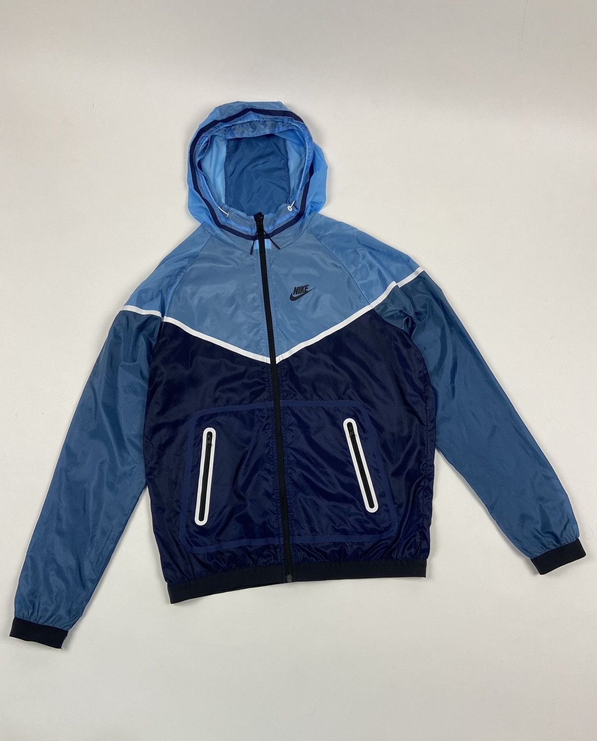 Nike Vintage Nike Tech Windrunner Jacket Size US M / EU 48-50 / 2 - 1 Thumbnail