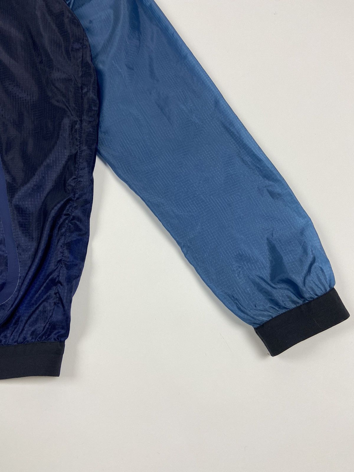 Nike Vintage Nike Tech Windrunner Jacket Size US M / EU 48-50 / 2 - 5 Thumbnail