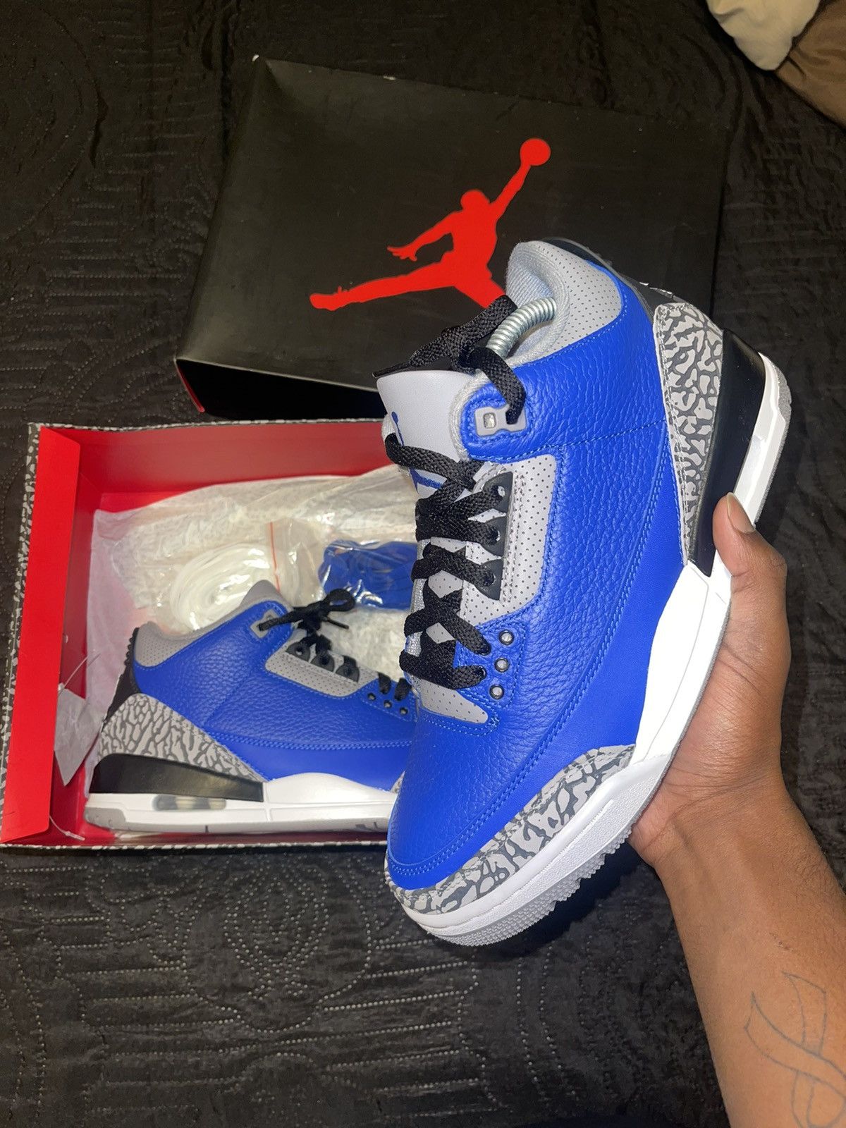Jordan Brand Air Jordan Retro 3 “Varsity Royal” Size US 8 / EU 41 - 4 Thumbnail
