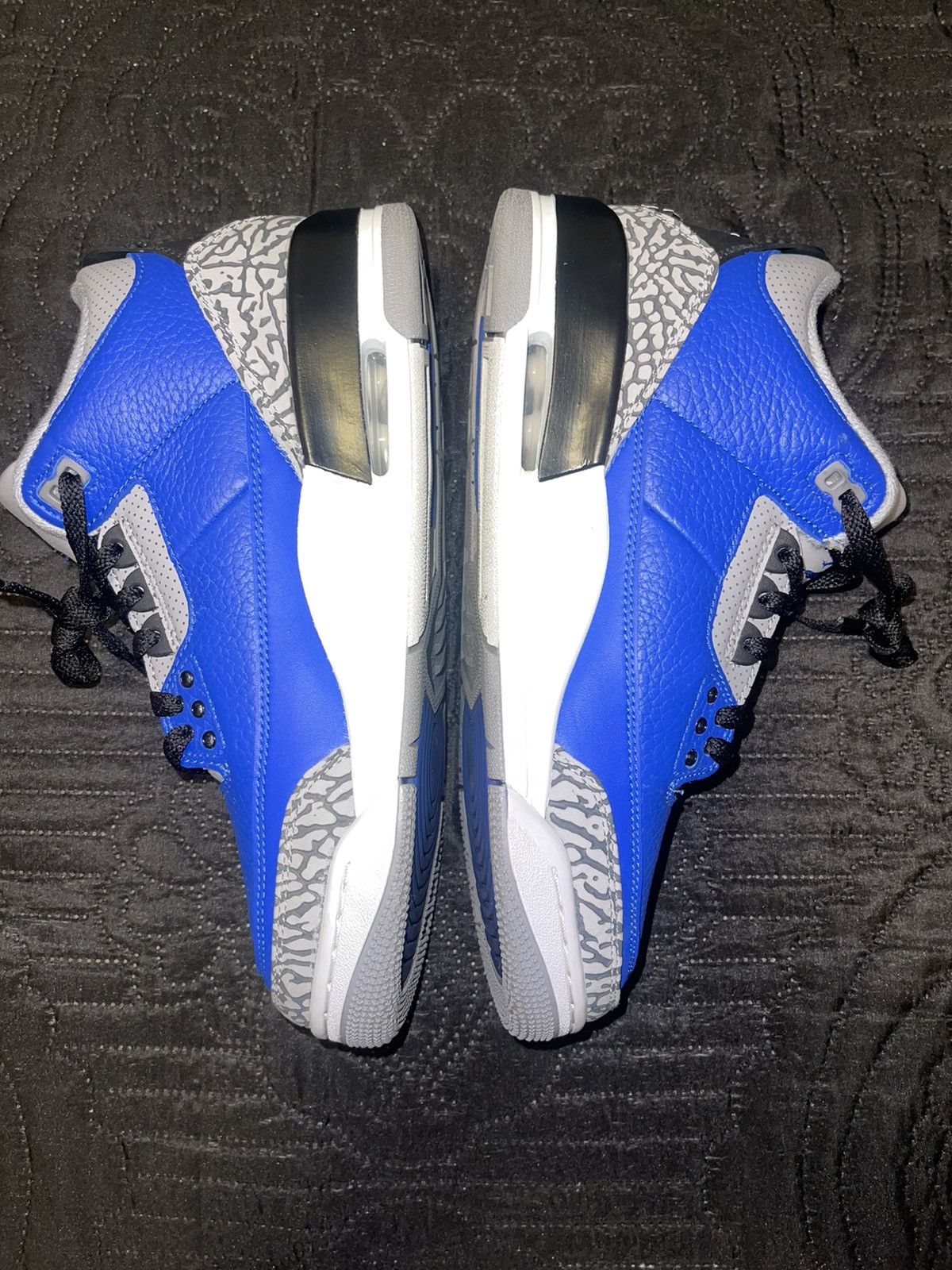 Jordan Brand Air Jordan Retro 3 “Varsity Royal” Size US 8 / EU 41 - 7 Thumbnail