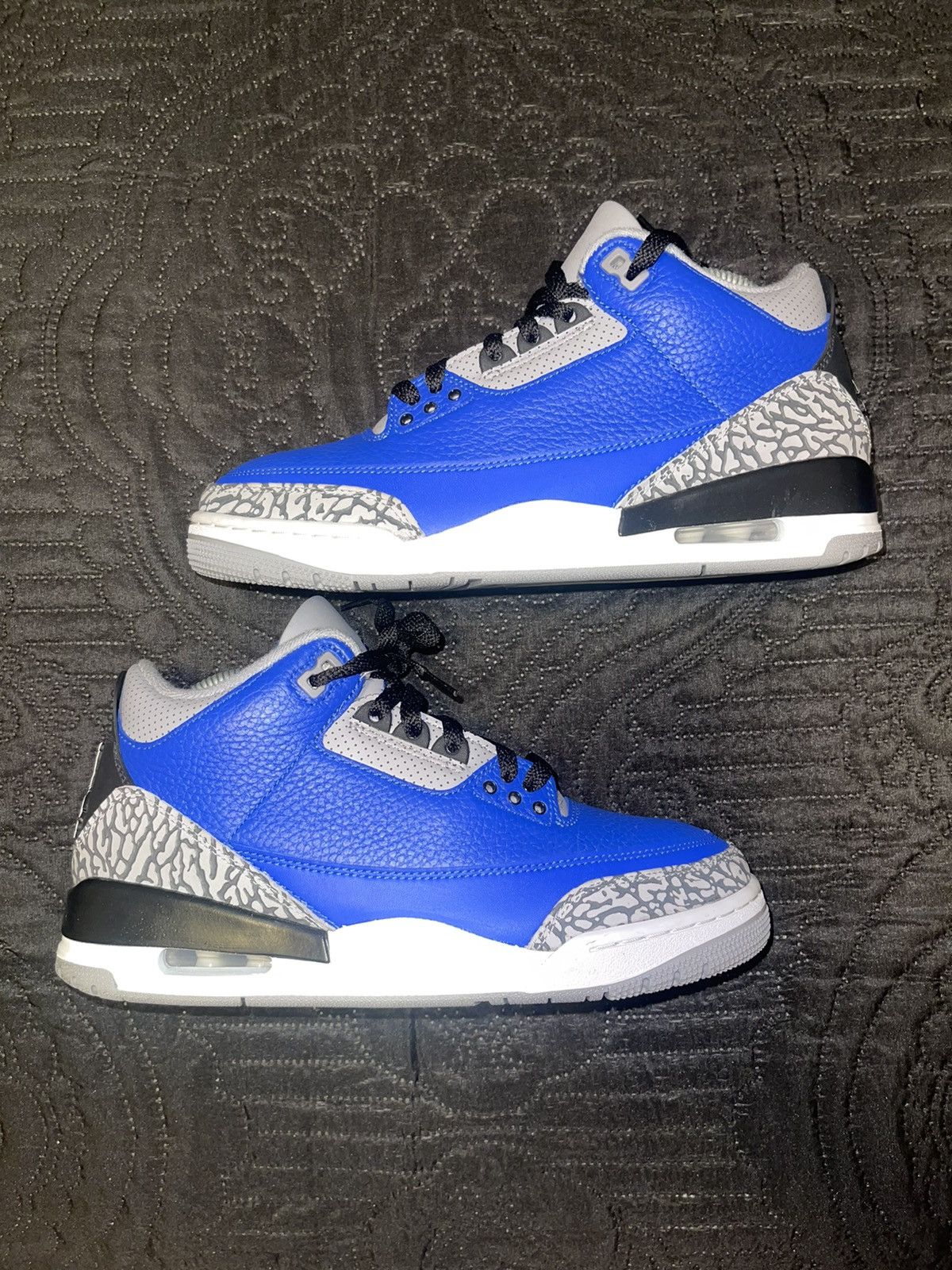 Jordan Brand Air Jordan Retro 3 “Varsity Royal” Size US 8 / EU 41 - 6 Thumbnail