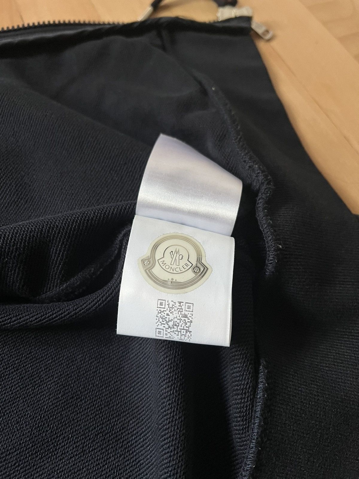 Moncler Moncler Hoodie Zip Nylon Hood Size US M / EU 48-50 / 2 - 10 Thumbnail