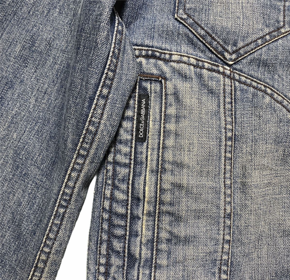 Dolce & Gabbana × Vintage Vintage Dolce & Gabbana D&G Distressed Denim Jacket Size US S / EU 44-46 / 1 - 10 Thumbnail
