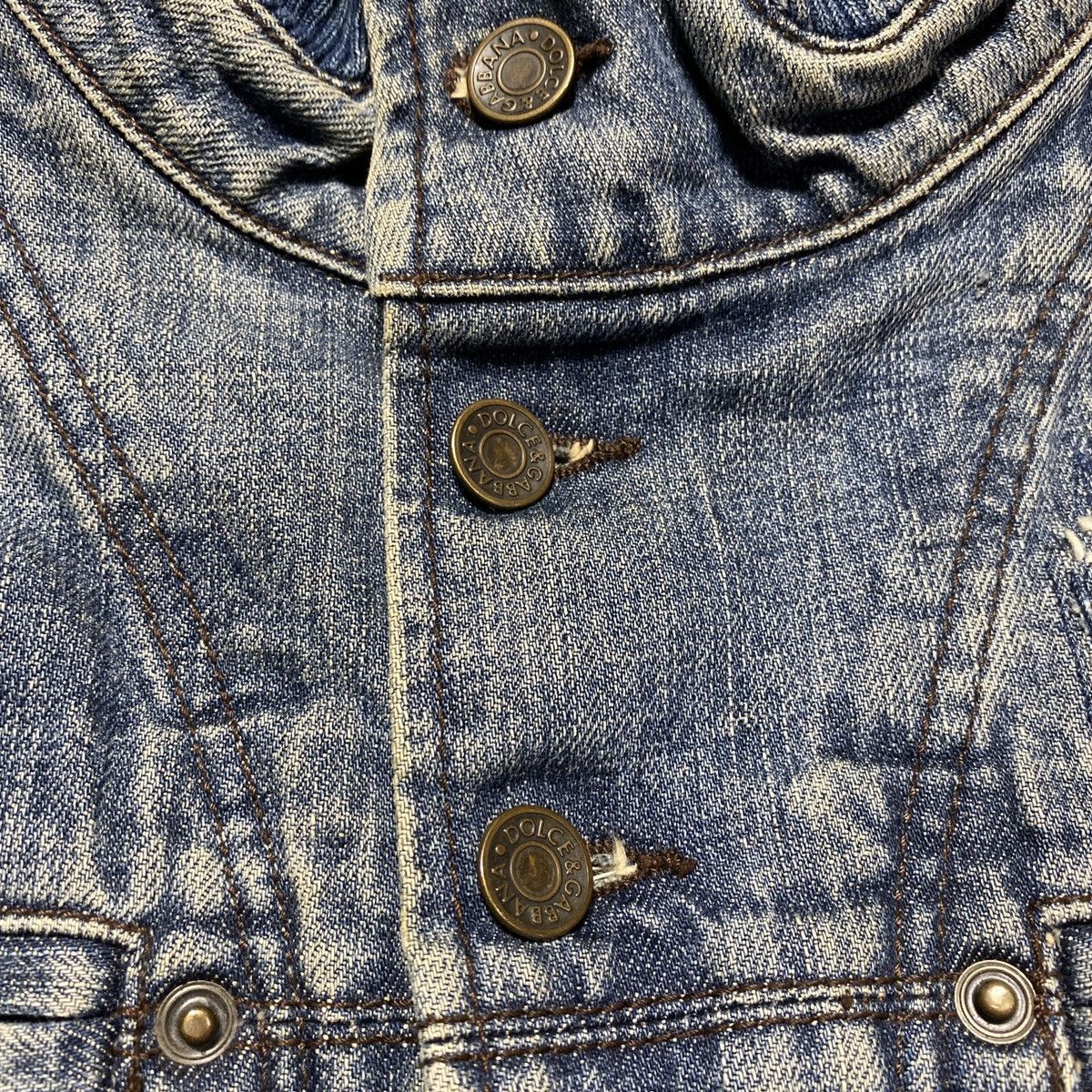 Dolce & Gabbana × Vintage Vintage Dolce & Gabbana D&G Distressed Denim Jacket Size US S / EU 44-46 / 1 - 8 Thumbnail