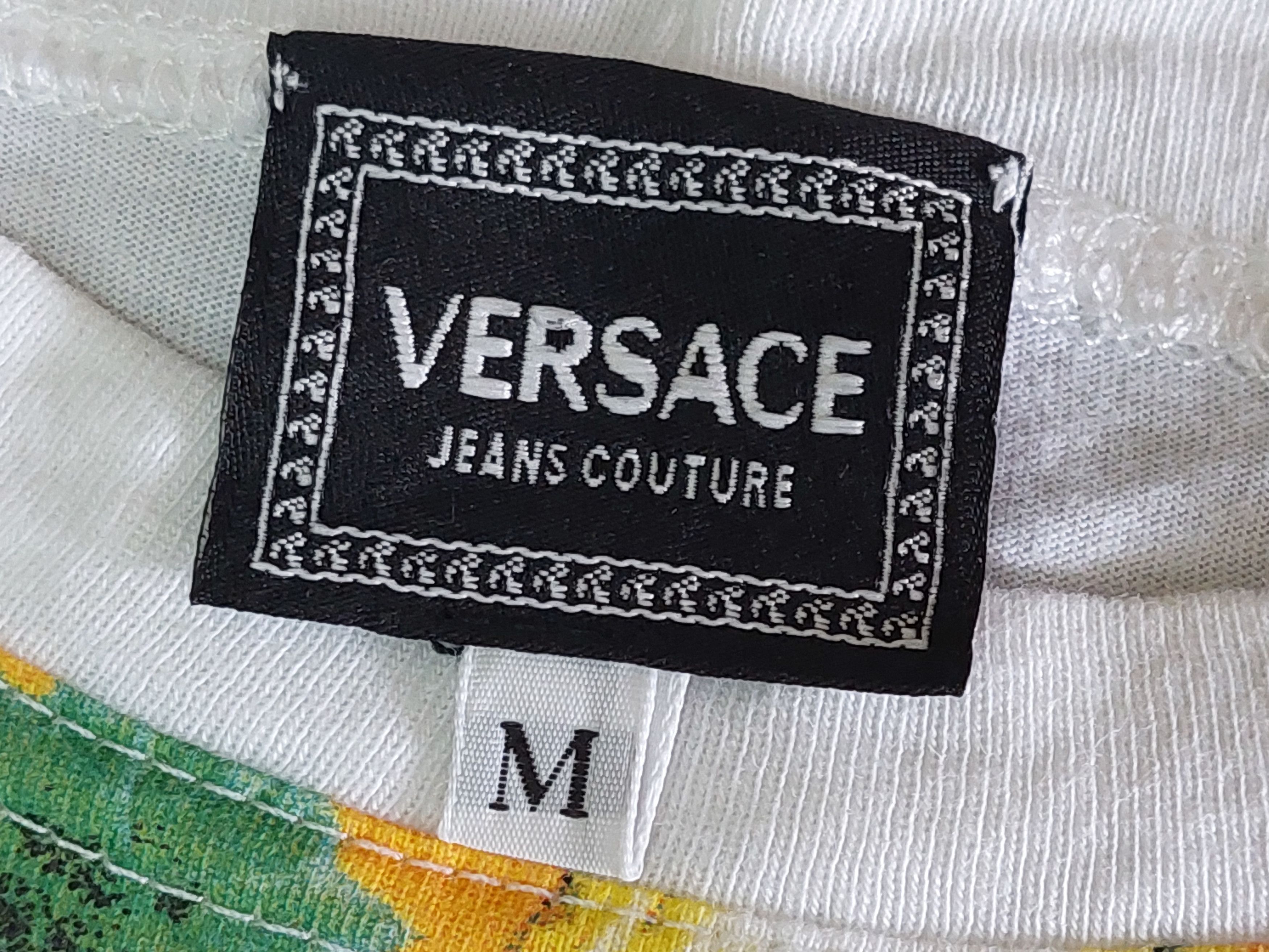 Versace Jeans Couture × Vintage VINTAGE 90s VERSACE JEAN COUTURE ART TSHIRT Size US M / EU 48-50 / 2 - 3 Thumbnail