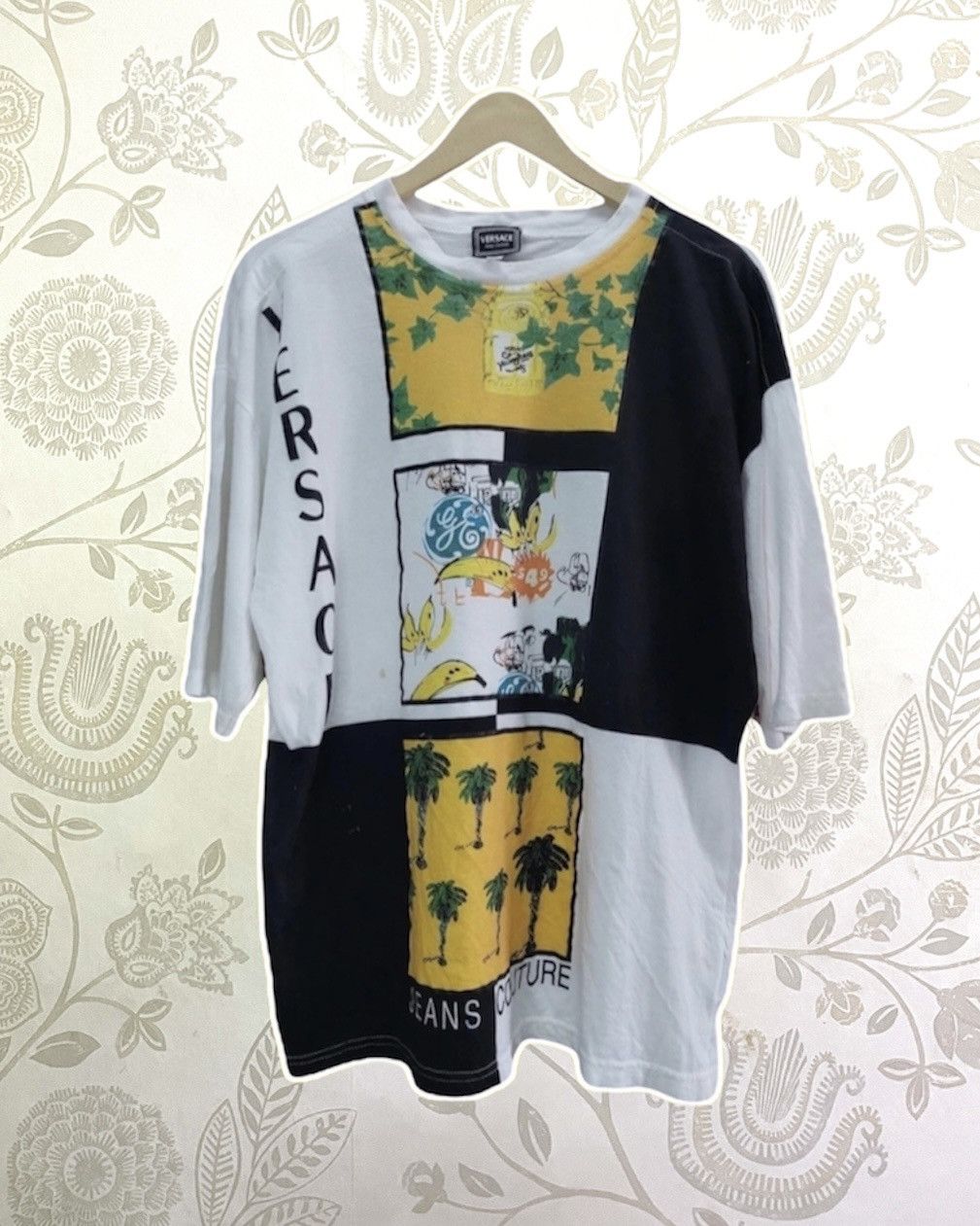 Versace Jeans Couture × Vintage VINTAGE 90s VERSACE JEAN COUTURE ART TSHIRT Size US M / EU 48-50 / 2 - 1 Thumbnail