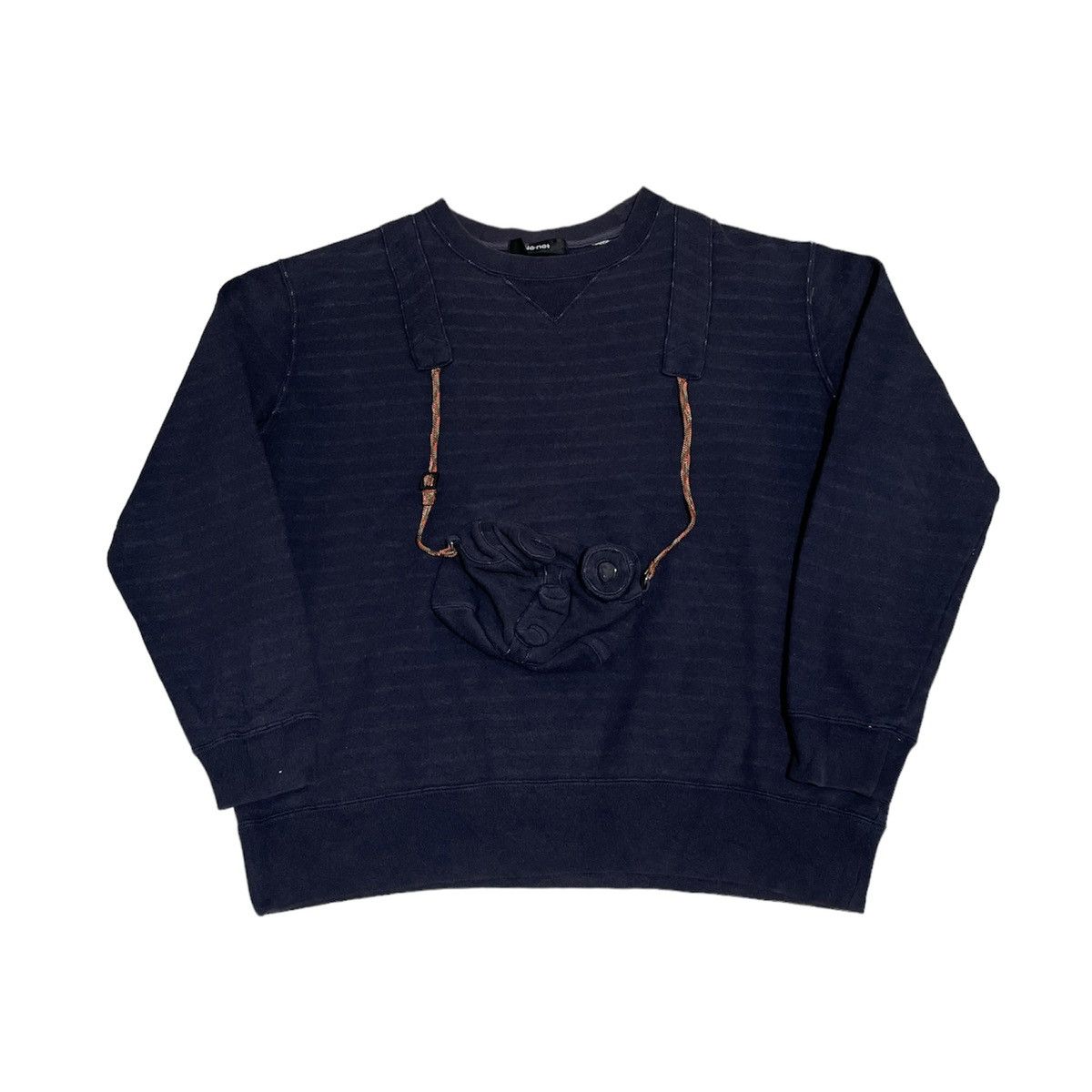 Ne-net Camera Bag Sweatershirt