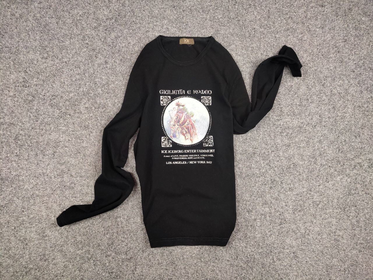 Iceberg Vintage Iceberg Giulietta e Romeo Sweatshirt Long Sleeve Size US L / EU 52-54 / 3 - 13 Thumbnail