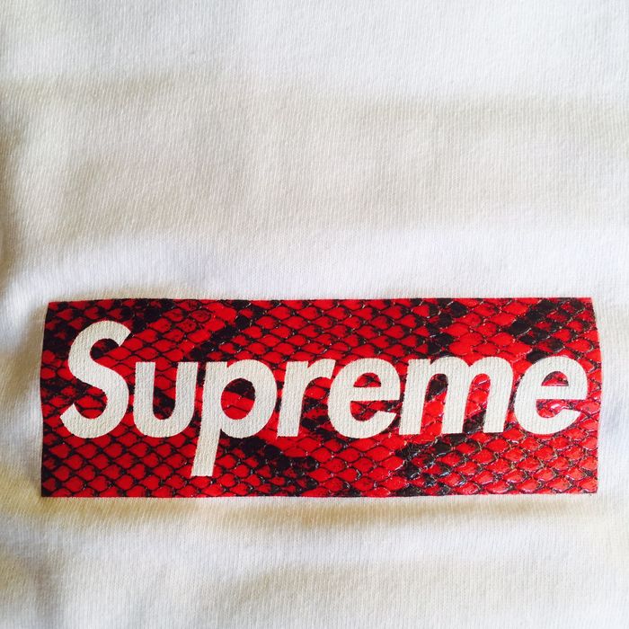 Supreme box sale logo snakeskin