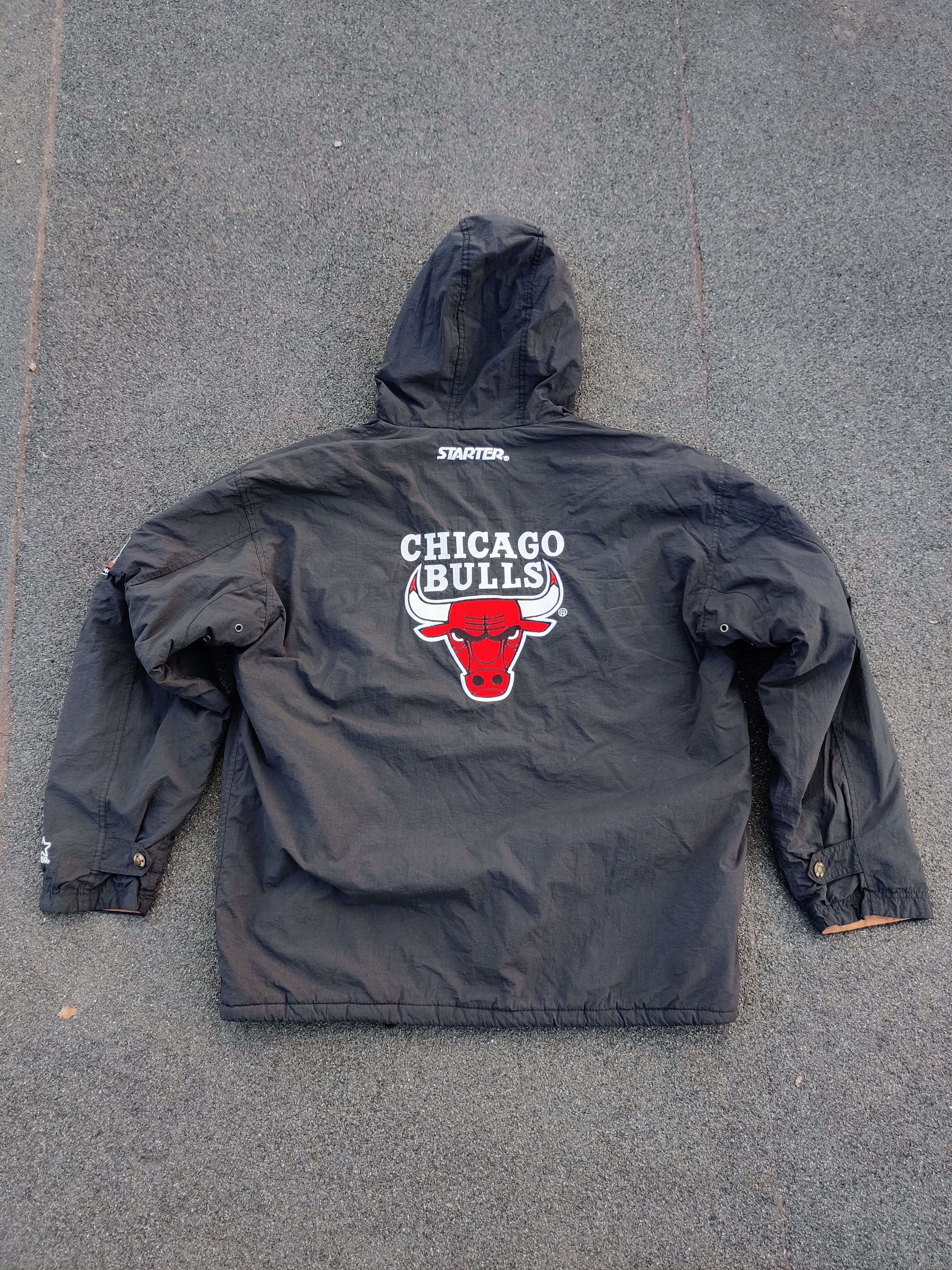 NBA × Starter × Vintage Chicago Bulls Nylon Jacket Size US L / EU 52-54 / 3 - 1 Thumbnail