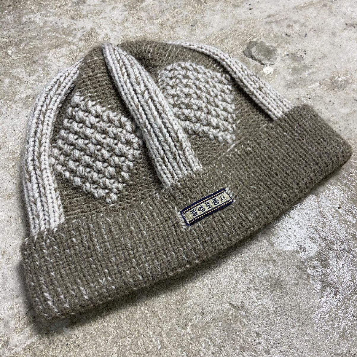 Vintage Y2K JAPANESE BRAND VINTAGE KNITTED BEANIE HAT - № 4055 Size ONE SIZE - 3 Thumbnail
