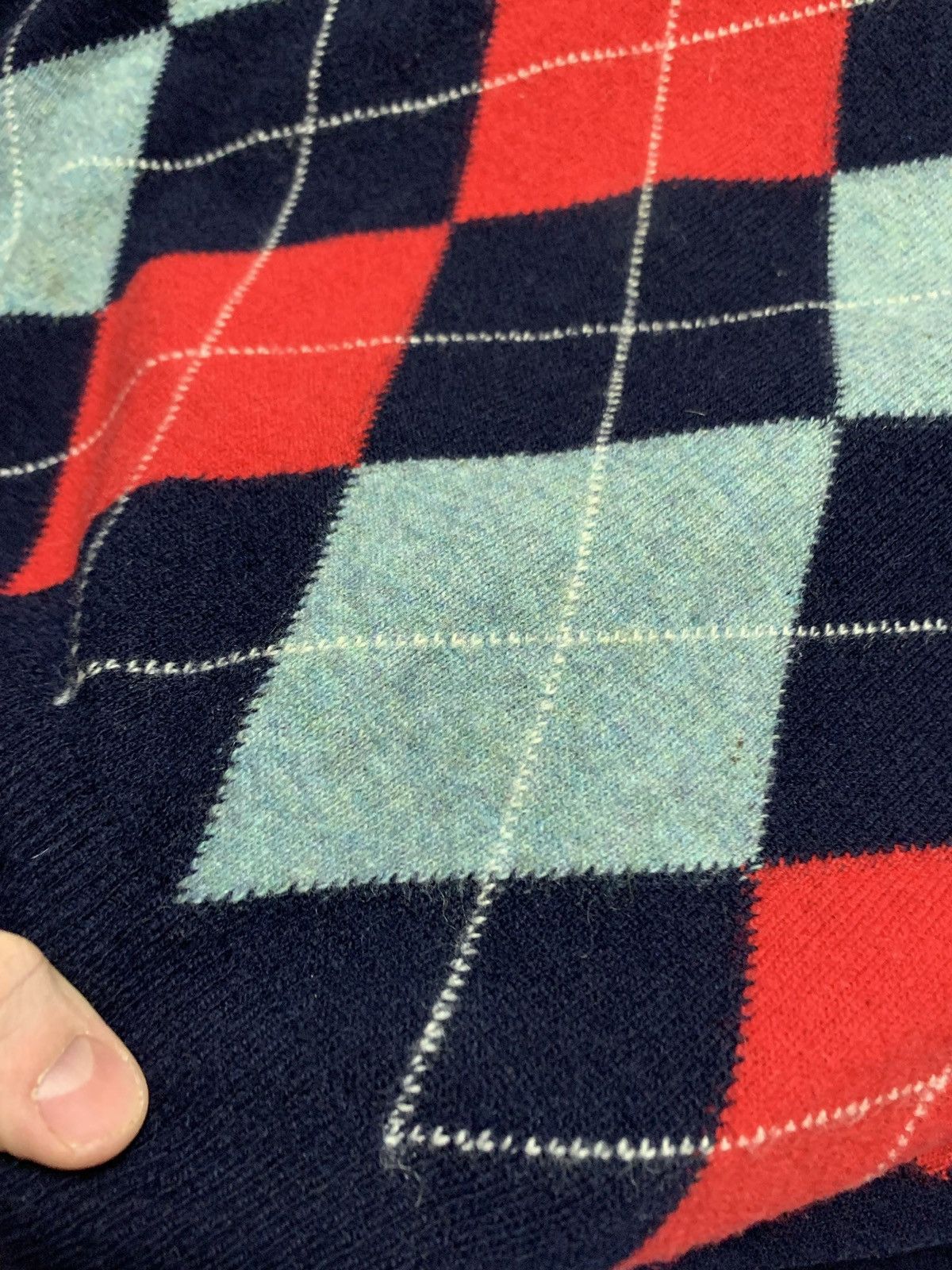 Fred Perry × Vintage Vintage Fred Perry diamond sweater long sleeve size M/L Size US L / EU 52-54 / 3 - 4 Thumbnail