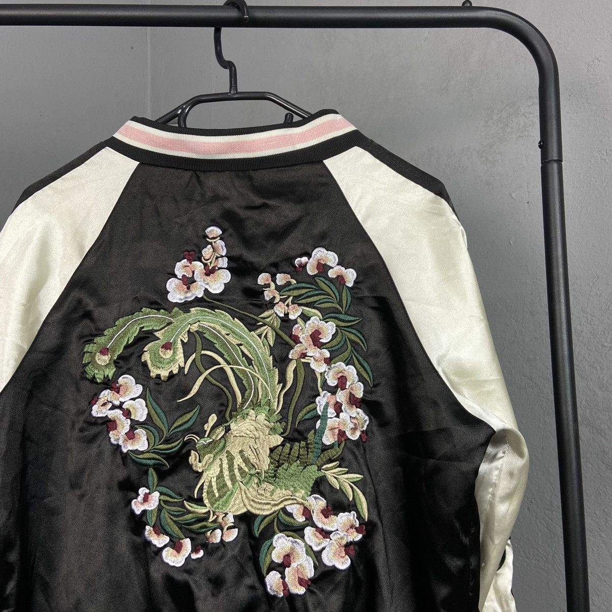 Japanese Brand SUKAJAN SOUVENIR EMBROIDERED SAKURA BOMBER JACKET - № 2054 Size M / US 6-8 / IT 42-44 - 4 Thumbnail