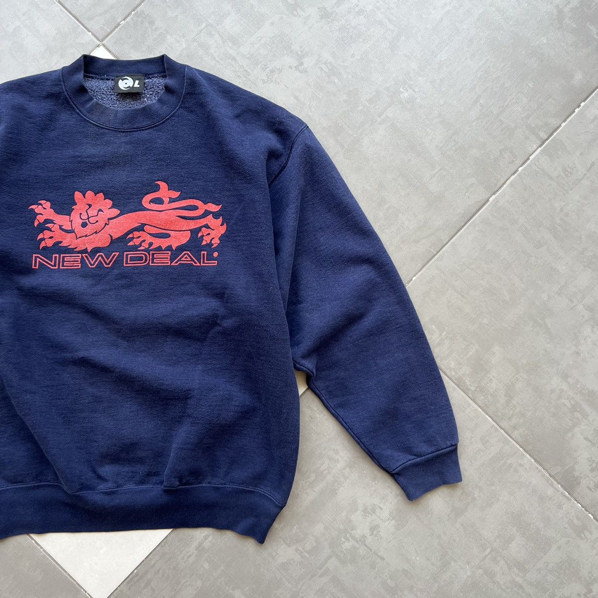 Powell Peralta × Vintage New Deal Skateboarding Vintage Sweatshirt Size US L / EU 52-54 / 3 - 2 Thumbnail