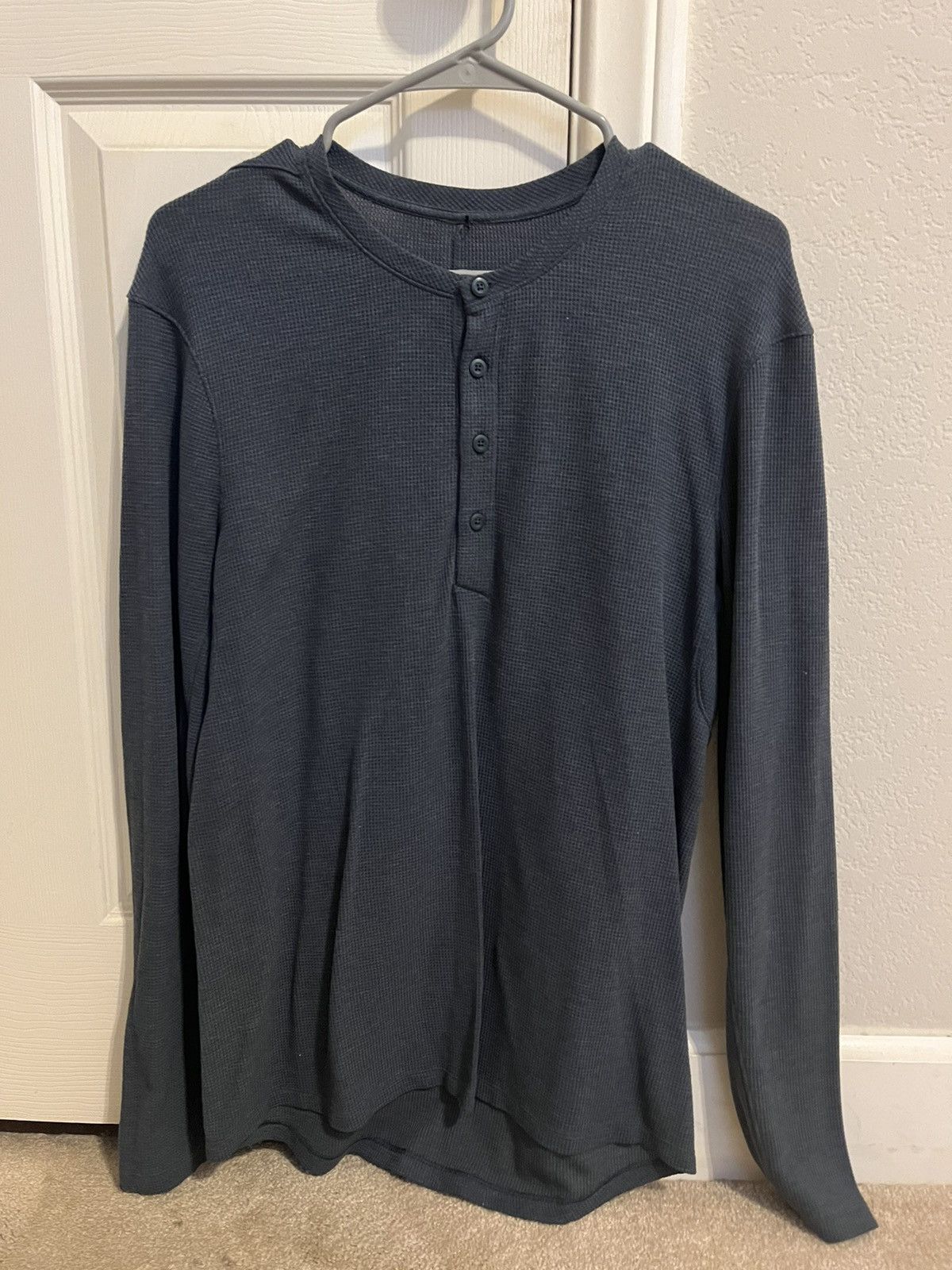 Lululemon Lululemon Henley Tee Size US M / EU 48-50 / 2 - 1 Thumbnail