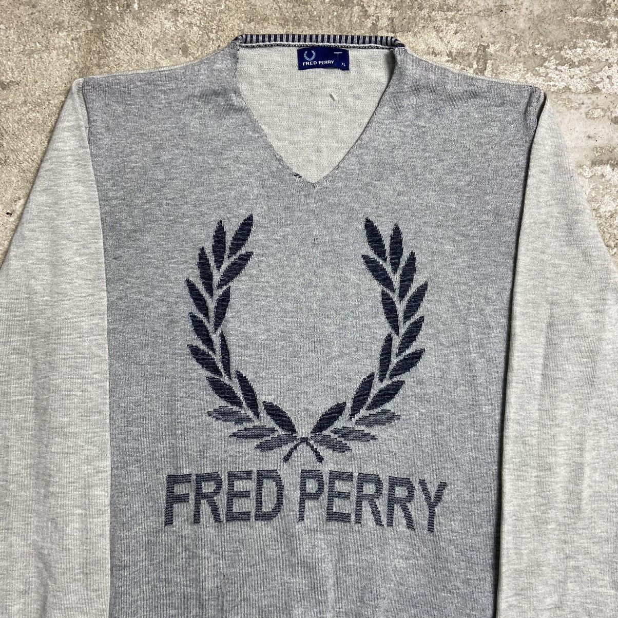 Fred Perry 1990s FRED PERRY AWESOME V NECK KNITTED SWEATER - № 1076 Size US XL / EU 56 / 4 - 2 Thumbnail