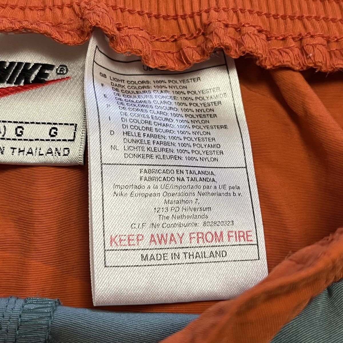 Nike Nike Vintage y2k big logo swoosh shorts Size US 30 / EU 46 - 10 Thumbnail