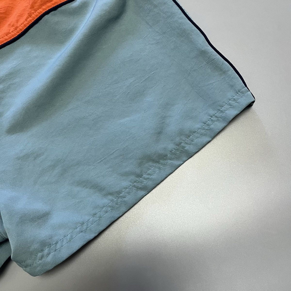 Nike Nike Vintage y2k big logo swoosh shorts Size US 30 / EU 46 - 7 Thumbnail