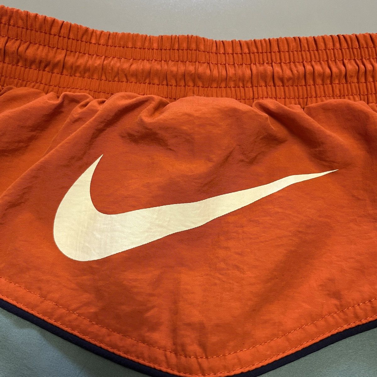 Nike Nike Vintage y2k big logo swoosh shorts Size US 30 / EU 46 - 5 Thumbnail