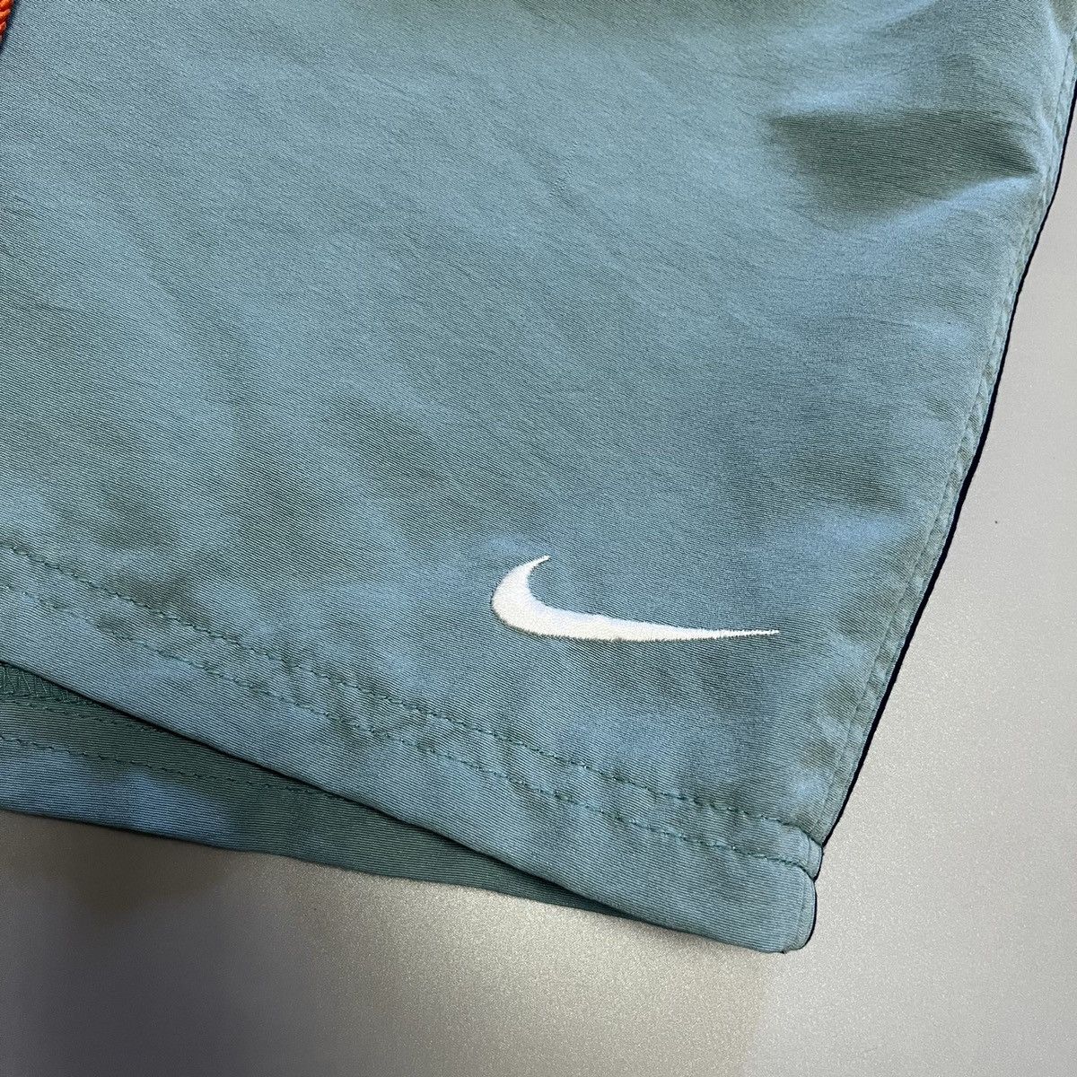Nike Nike Vintage y2k big logo swoosh shorts Size US 30 / EU 46 - 8 Thumbnail