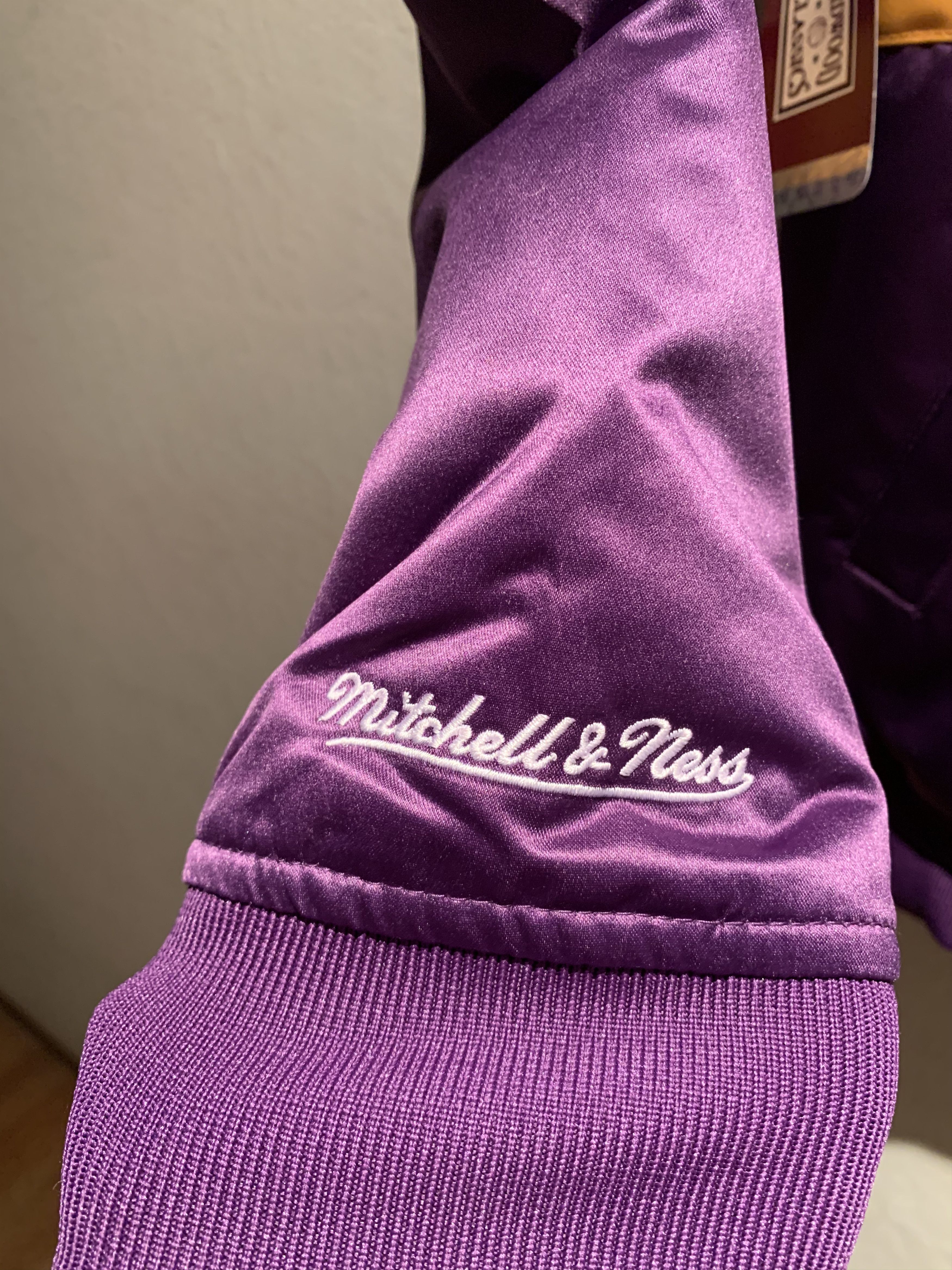 Mitchell & Ness × NBA RARE* New Mitchell & Ness Hardwood Classics LA Lakers Jacket Size US S / EU 44-46 / 1 - 4 Thumbnail
