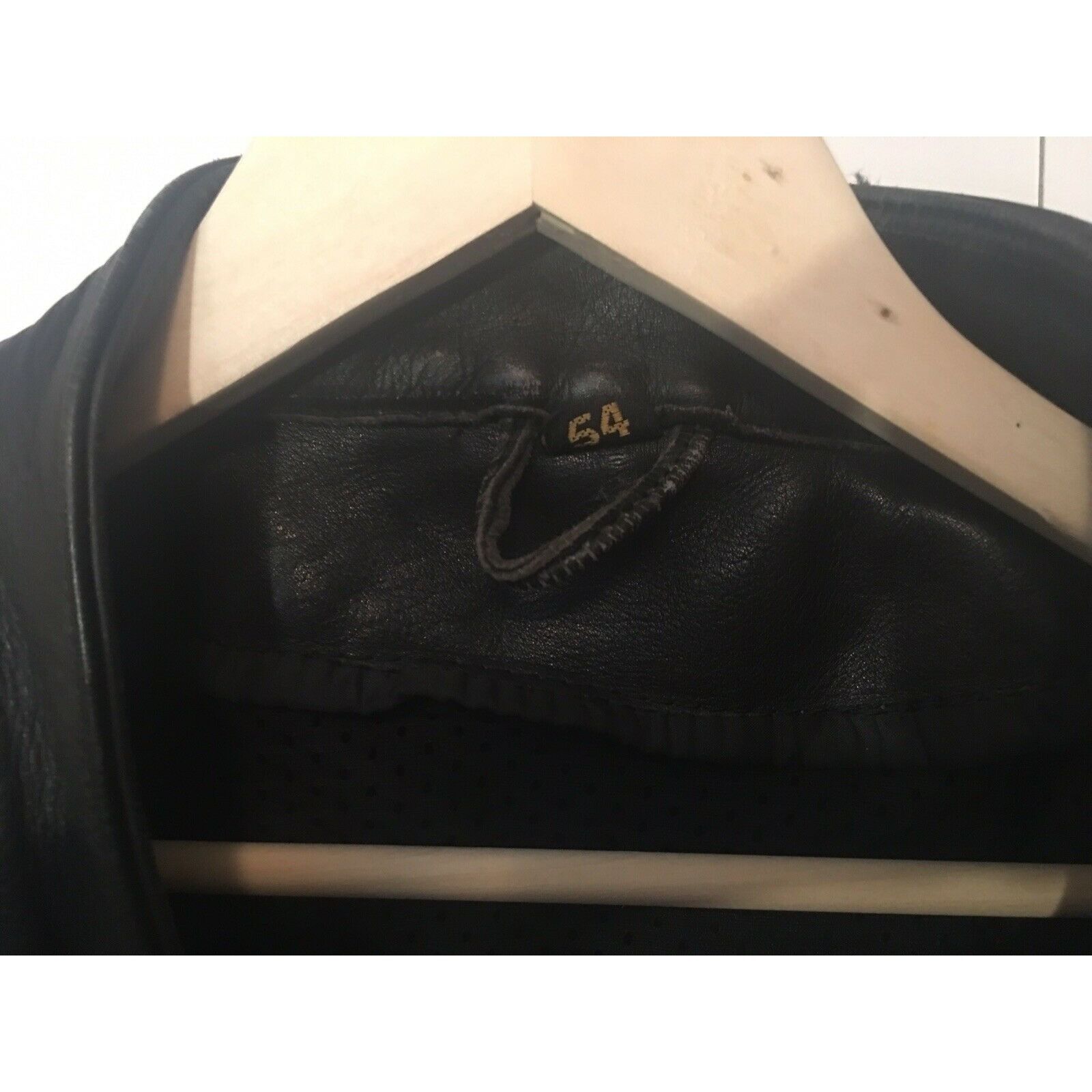 Other Vintage Heavy Black Leather Men’s Sz 54 Motorcycle Jacket Size US XXL / EU 58 / 5 - 2 Thumbnail