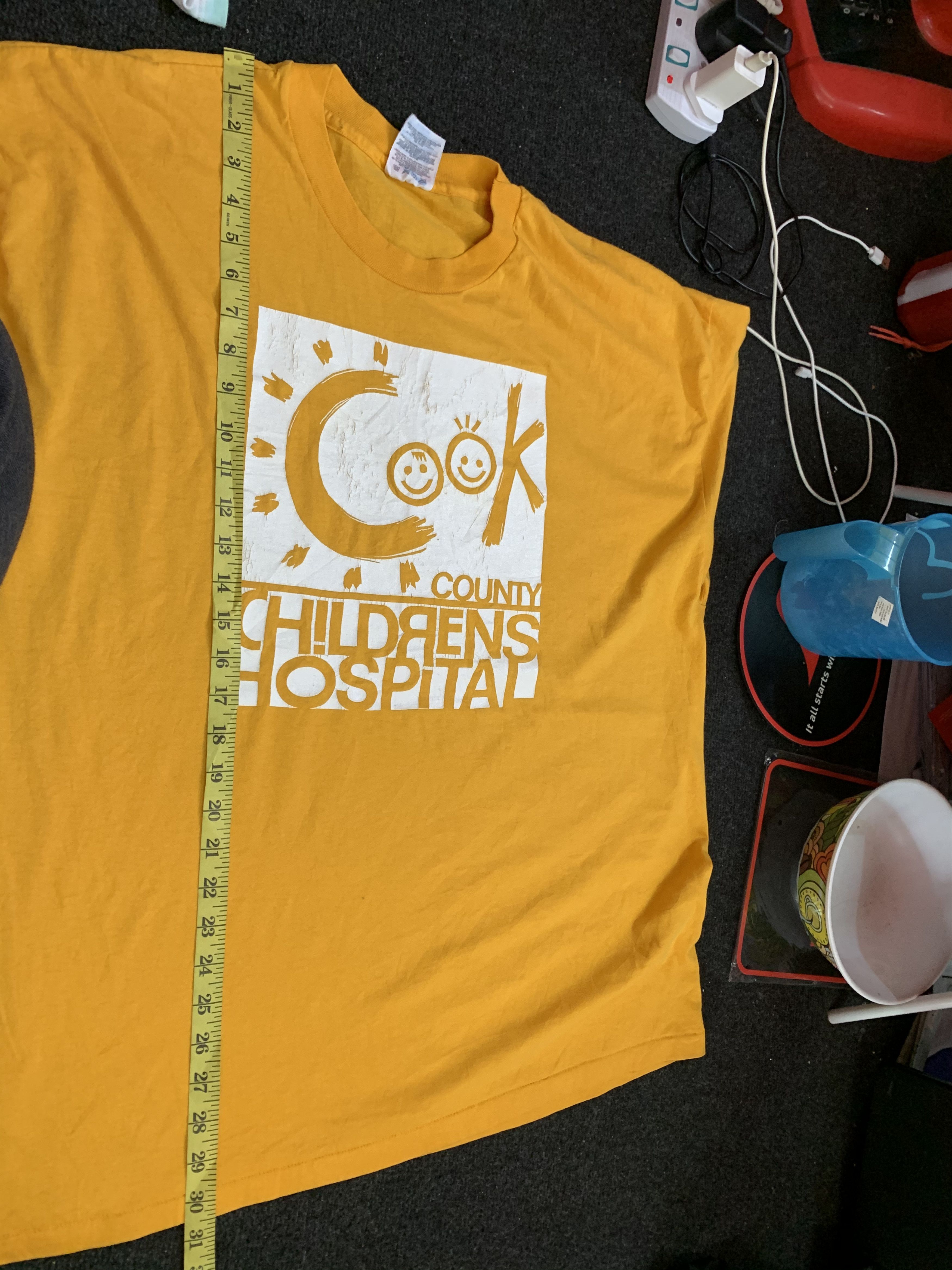Hanes 🔥Vintage Cook County Children Hospital Y2K 90s Tee Size US XXL / EU 58 / 5 - 8 Thumbnail