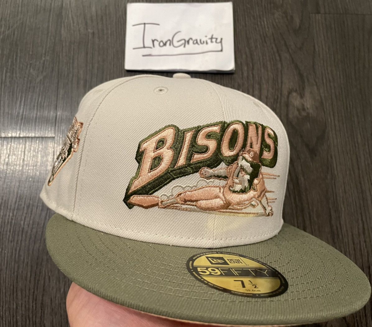 MLB 7 1/2 Buffalo Bisons Autumn 22 Peach Fitted Hat Size ONE SIZE - 1 Thumbnail