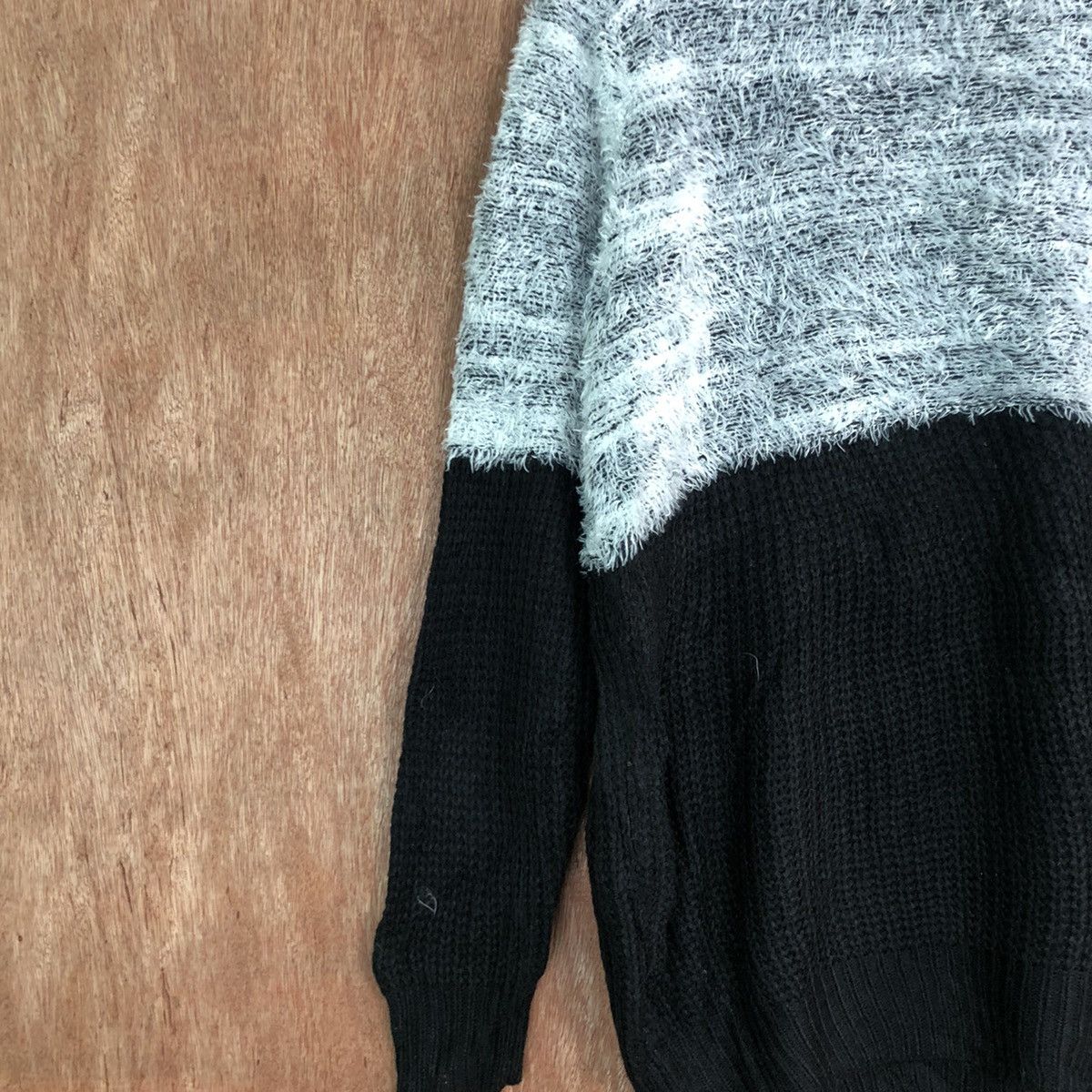 Homespun Knitwear × Japanese Brand Blue Strive Striped black white Mohair Knitwear #c350 Size US L / EU 52-54 / 3 - 7 Thumbnail