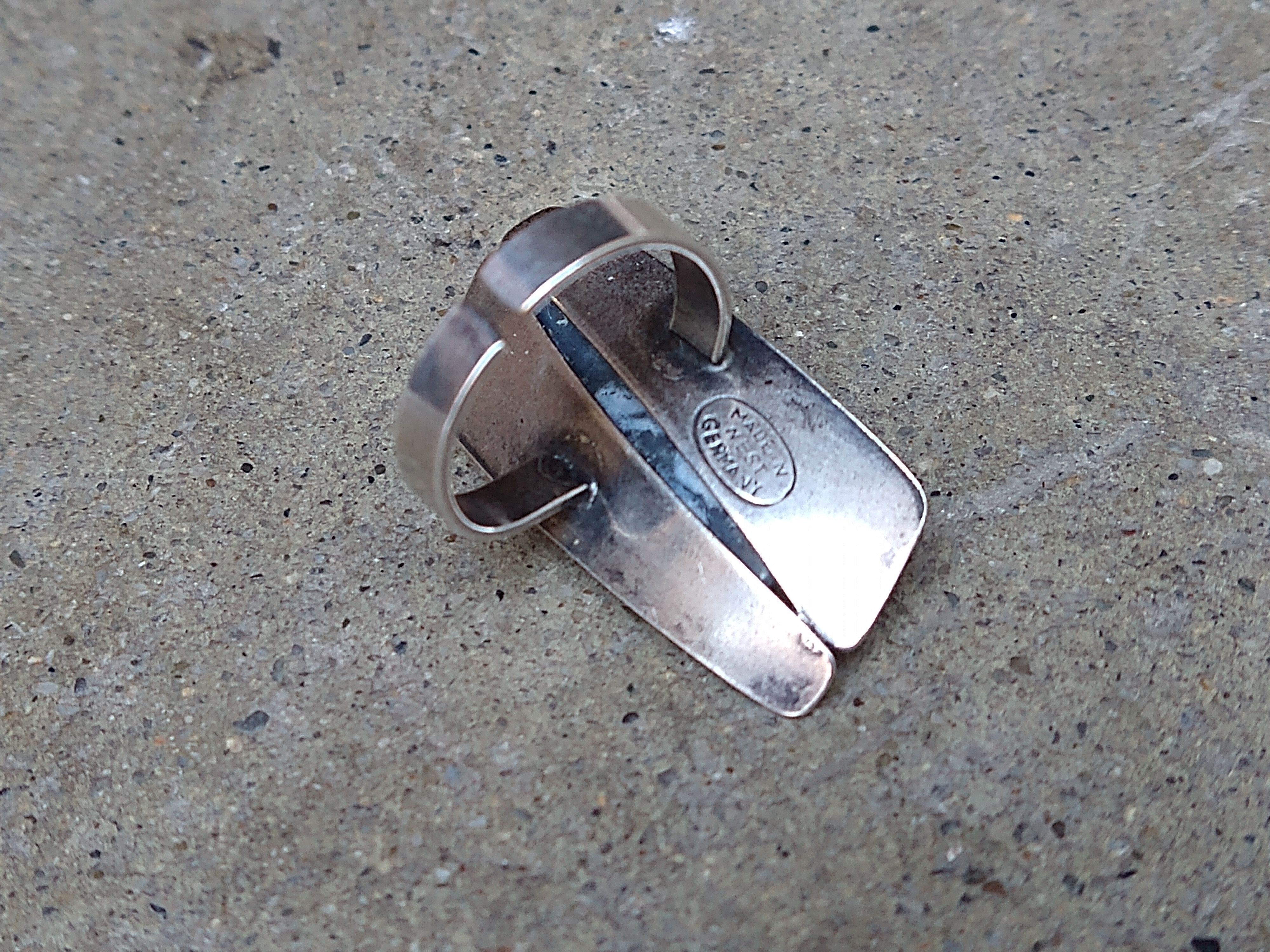 Jewelry × Vintage Vintage Ring Size 5.5 Steel Yellow Avant Garde Modern Size ONE SIZE - 9 Thumbnail